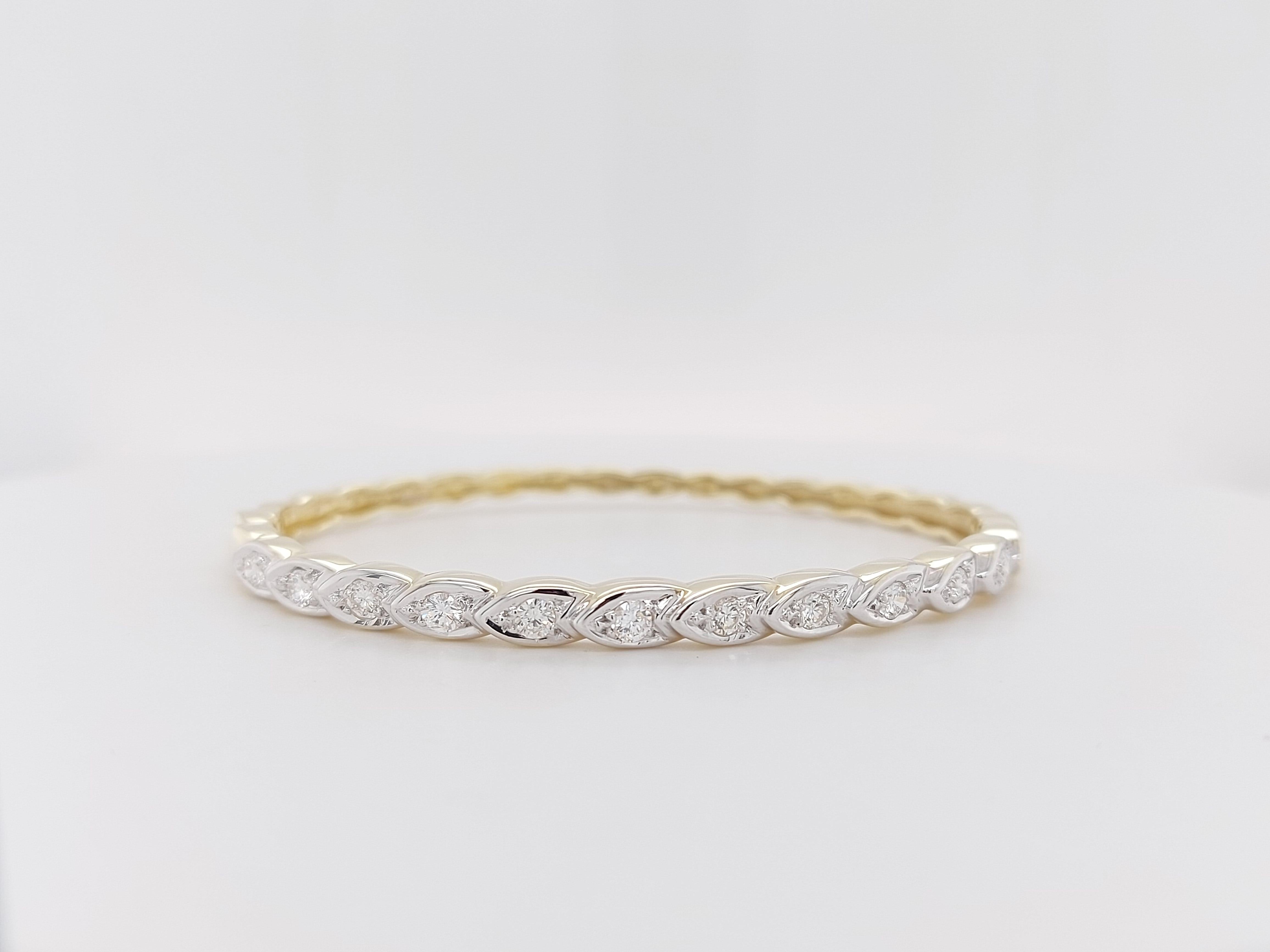 Women's or Men's 14kt Yellow Gold Diamond Loose Braid Fancy Hinged Bangle Bracelet For Sale