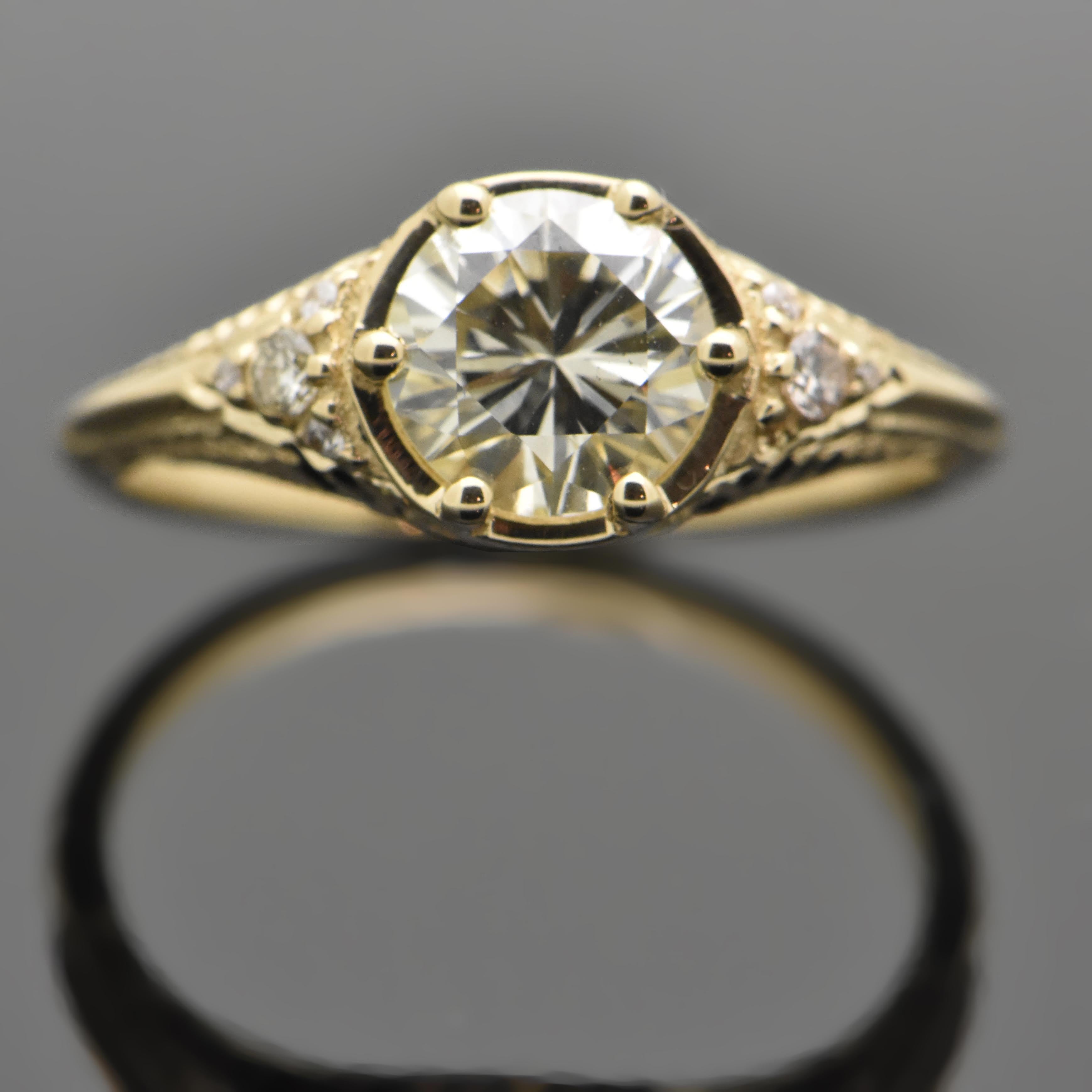 14kt Yellow Gold Diamond Ring For Sale