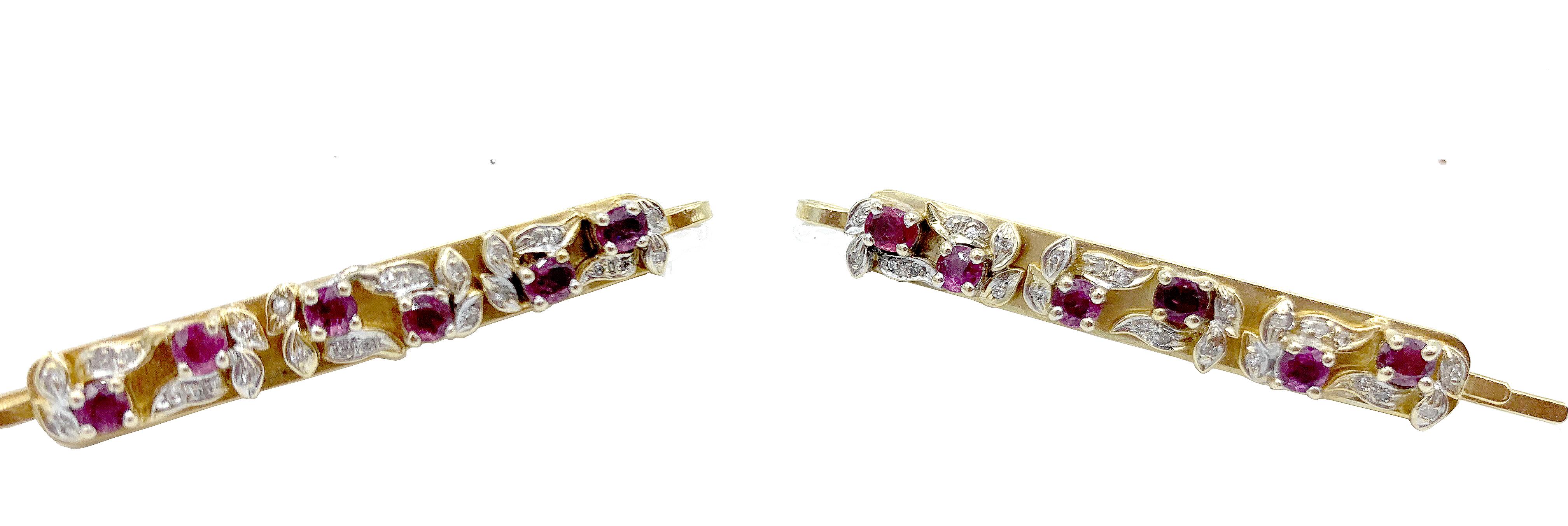 A beautiful, female hair pin set, in 14kt yellow gold with beautiful pave diamonds and rubies. Stamped 