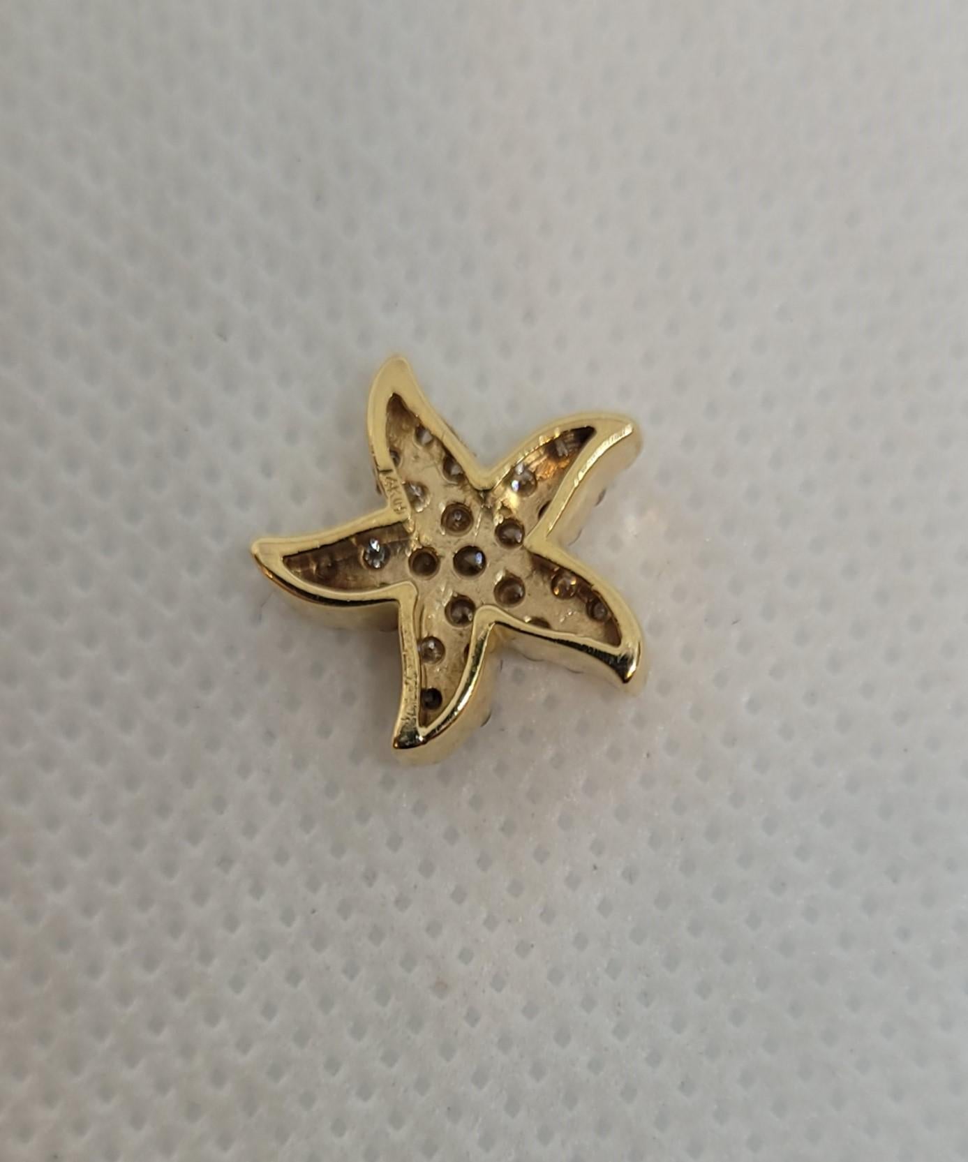 Taille ronde Pendentif étoile de mer en or jaune 14kt, diamant rond brillant, taille 13.5mm, .35cttw en vente