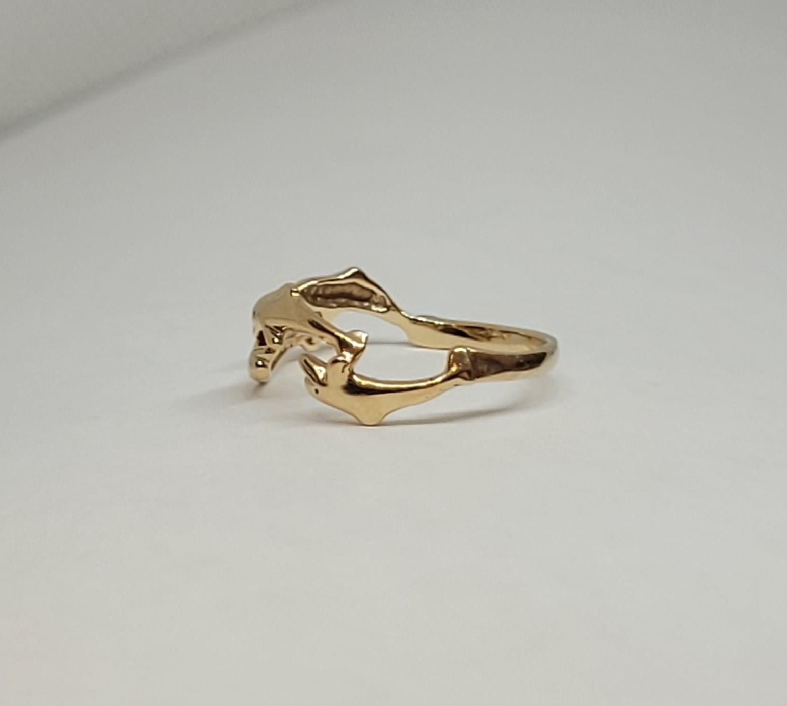 14kt Gelbgold Delphin-Ring, Größe 6 mm, 6,5 mm am breitesten Punkt, 1,7 gr, gestempelt im Zustand „Gut“ in San Diego, CA