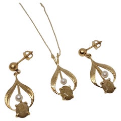14kt Yellow Gold Earrings Necklace Set , White Pearl, Oval Beige, Chain, 6.2 gr