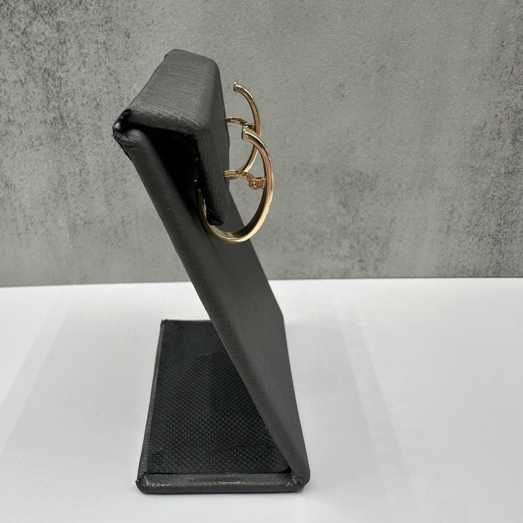 Orecchini in oro giallo 14kt con finitura rosa e bianca - 3 mm, 1,91 g, nuovi In condizioni Nuovo in vendita a West Hempstead, NY