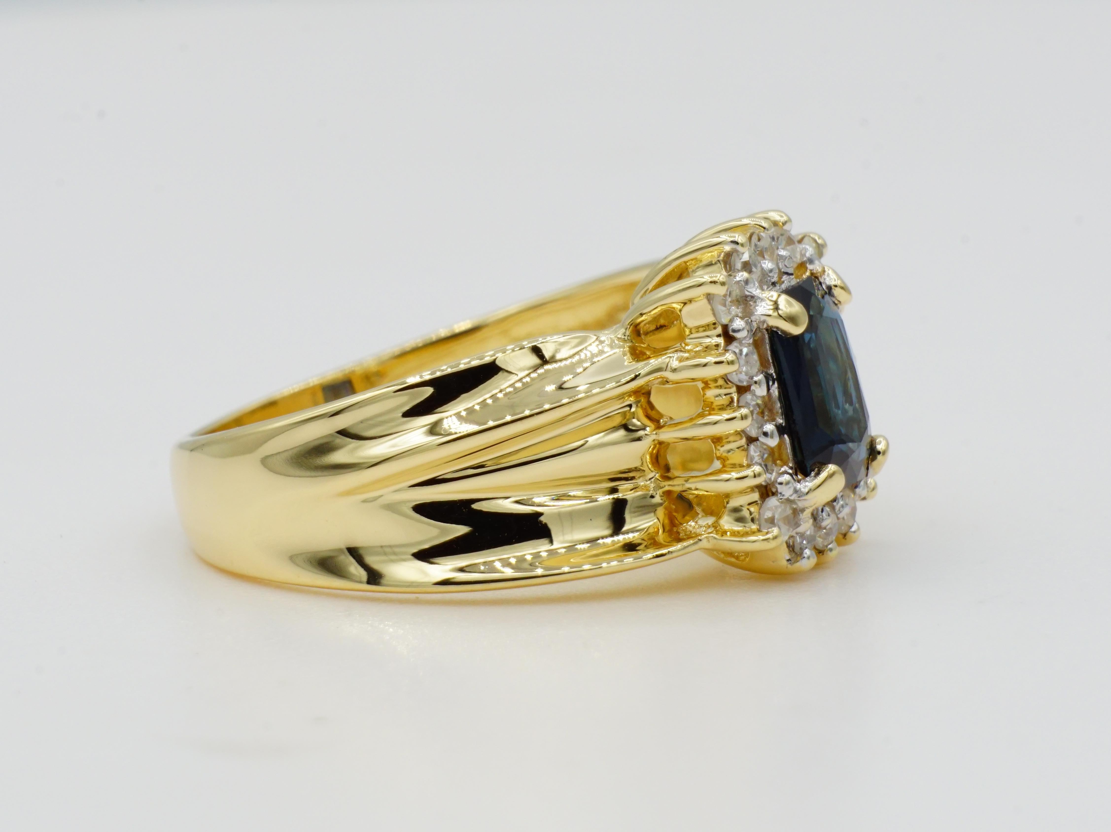 Modern 14kt Yellow Gold Emerald Cut 5 x 7mm Sapphire Round Brilliant Diamond Ring 6.25 For Sale