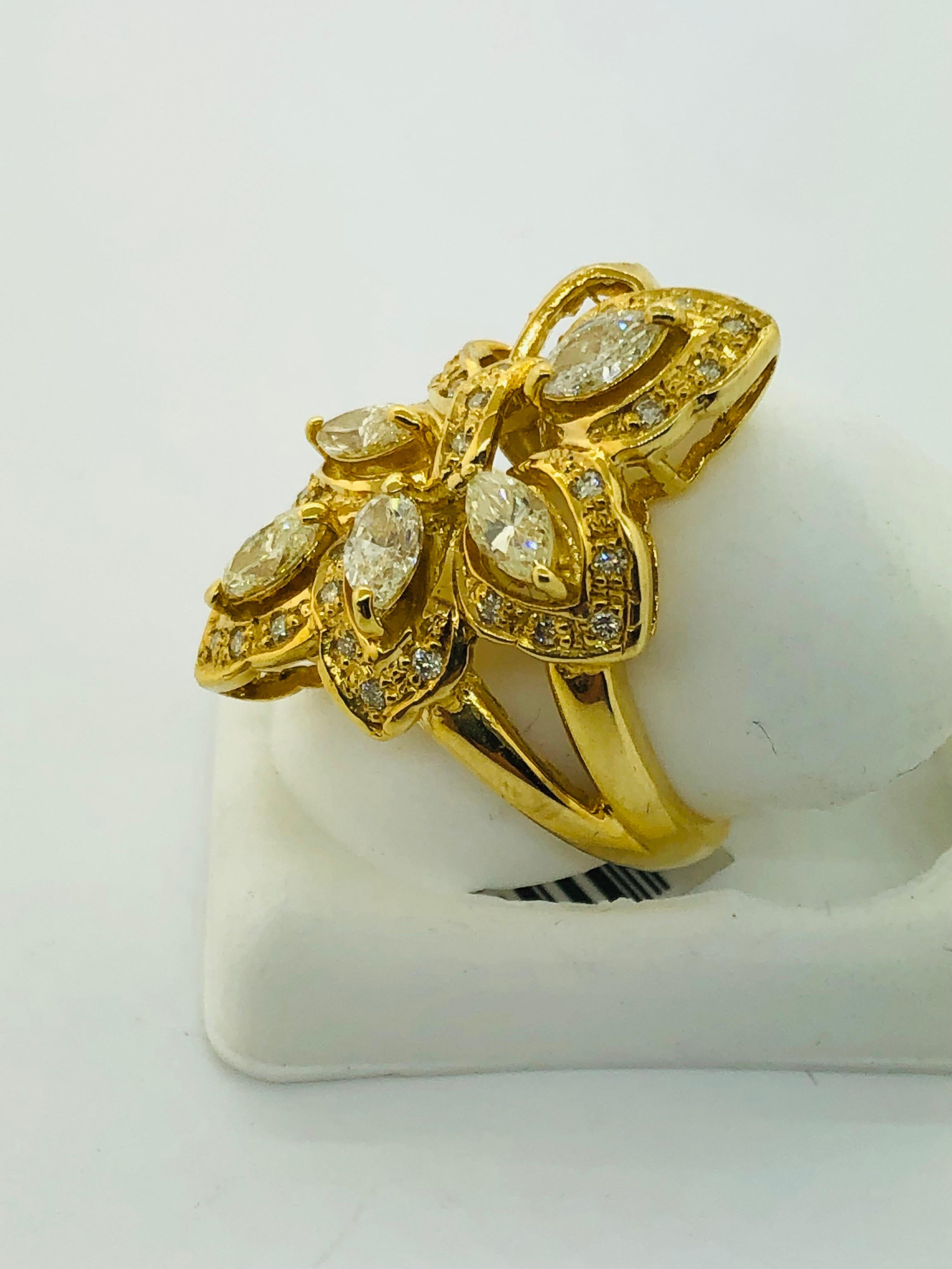 Mixed Cut 14kt Yellow Gold Fancy Cut Marquise Diamond Ring For Sale