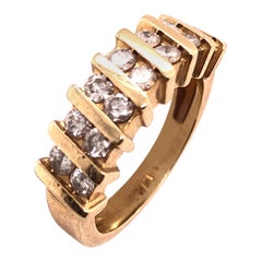 Anillo de Moda de Oro Amarillo de 14 Kilates 1.00 Peso Total de Diamantes
