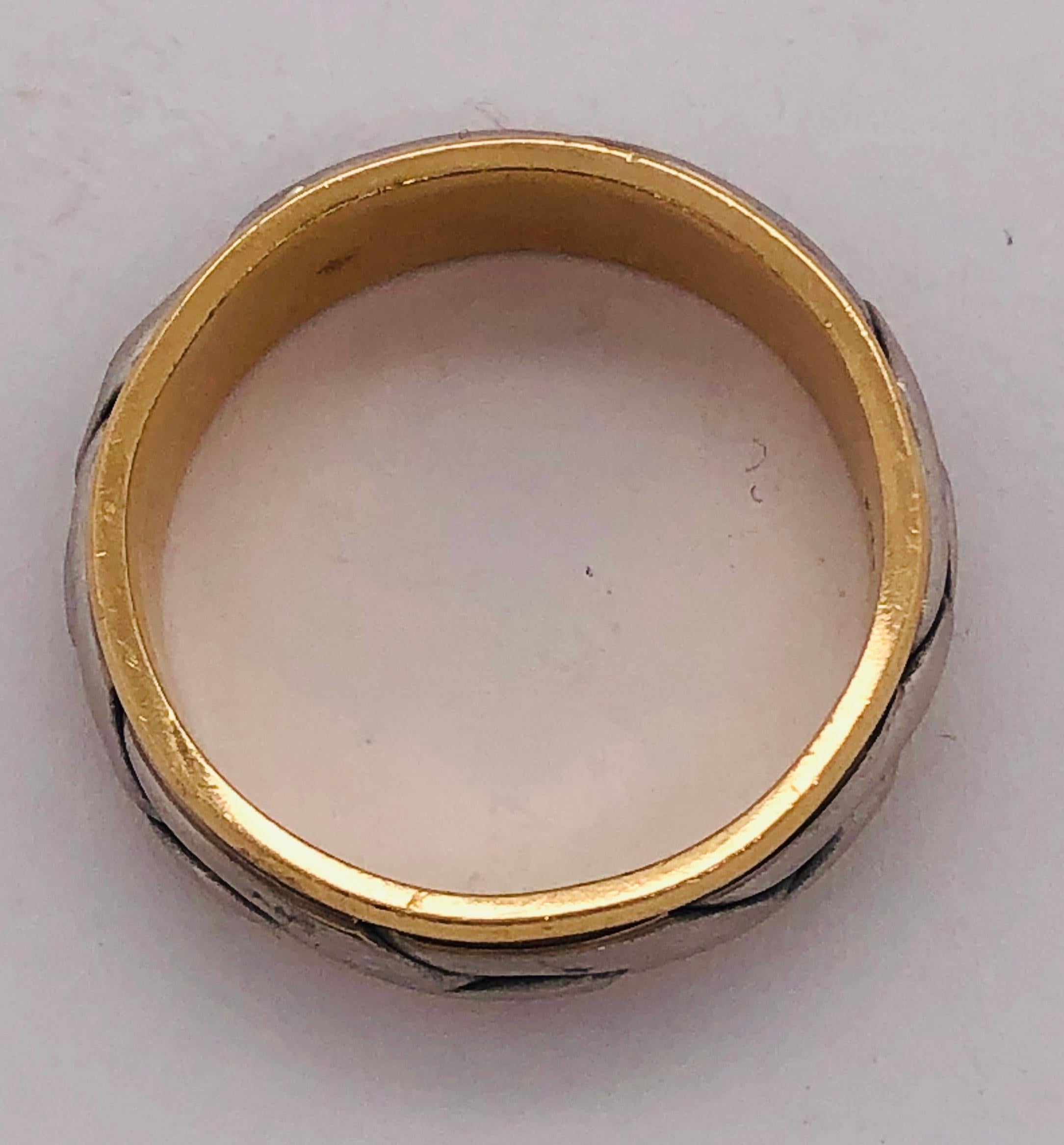 14 Karat Yellow Gold Fashion Ring For Sale 1