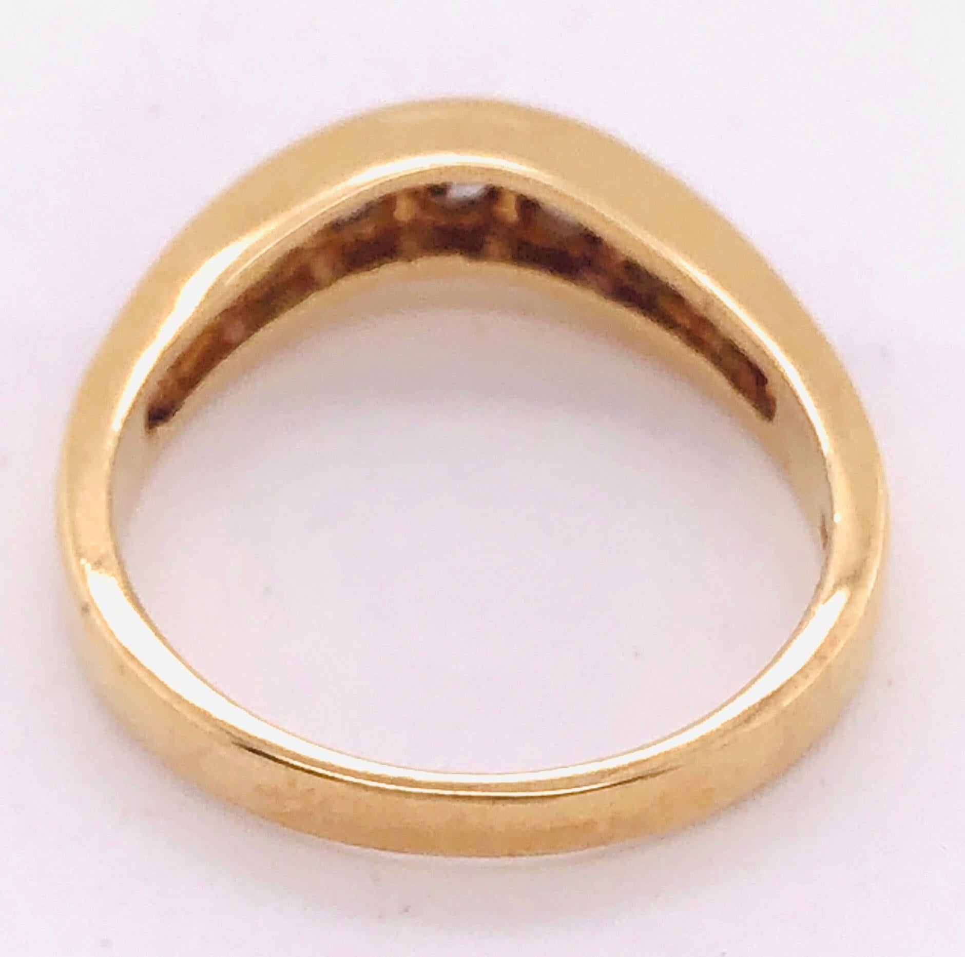14 Karat Yellow Gold Freestyle Ring Bridal Wedding Band 7 Diamonds 0.50 TDW For Sale 1
