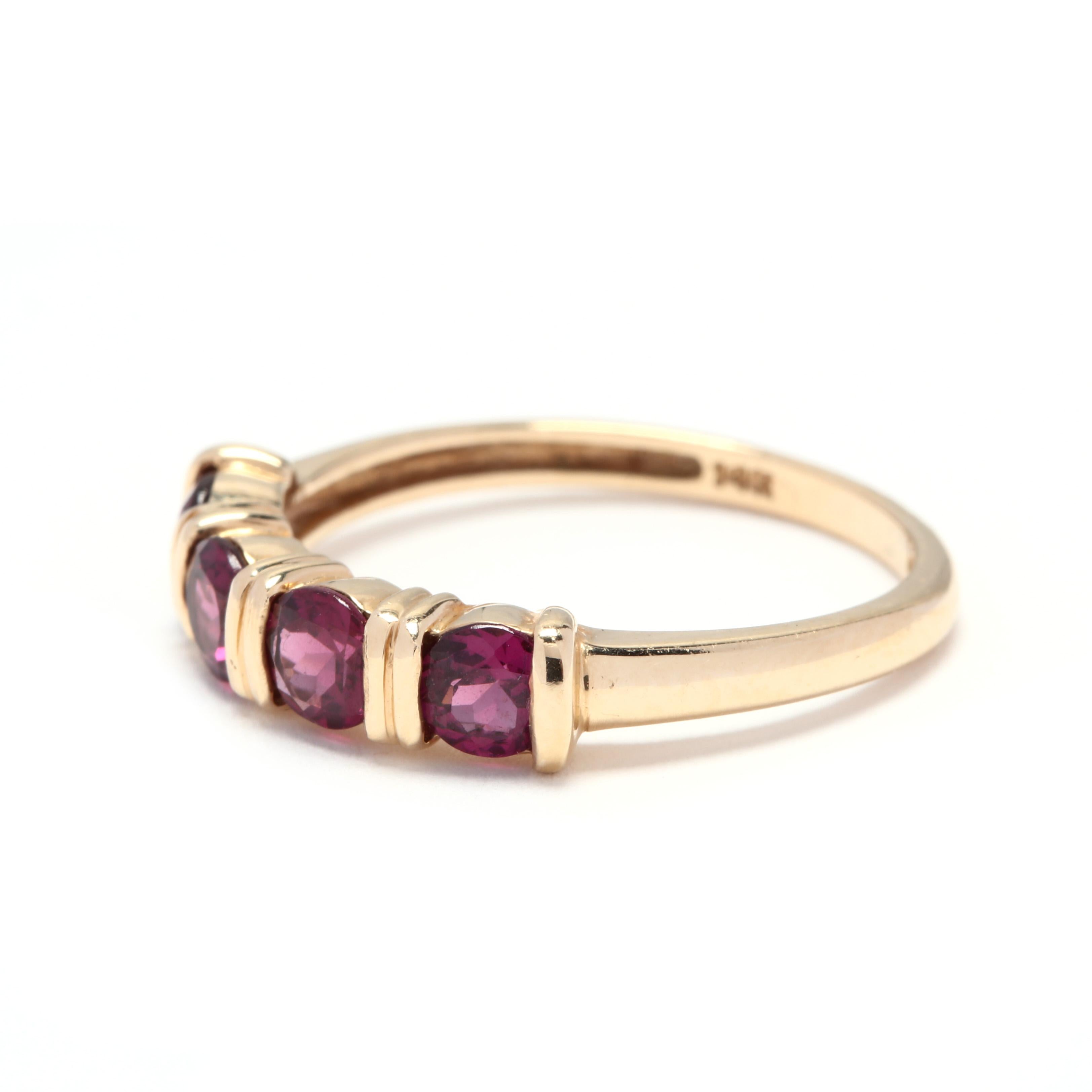 14 Karat Yellow Gold and Garnet Stackable Band Ring In Good Condition In McLeansville, NC