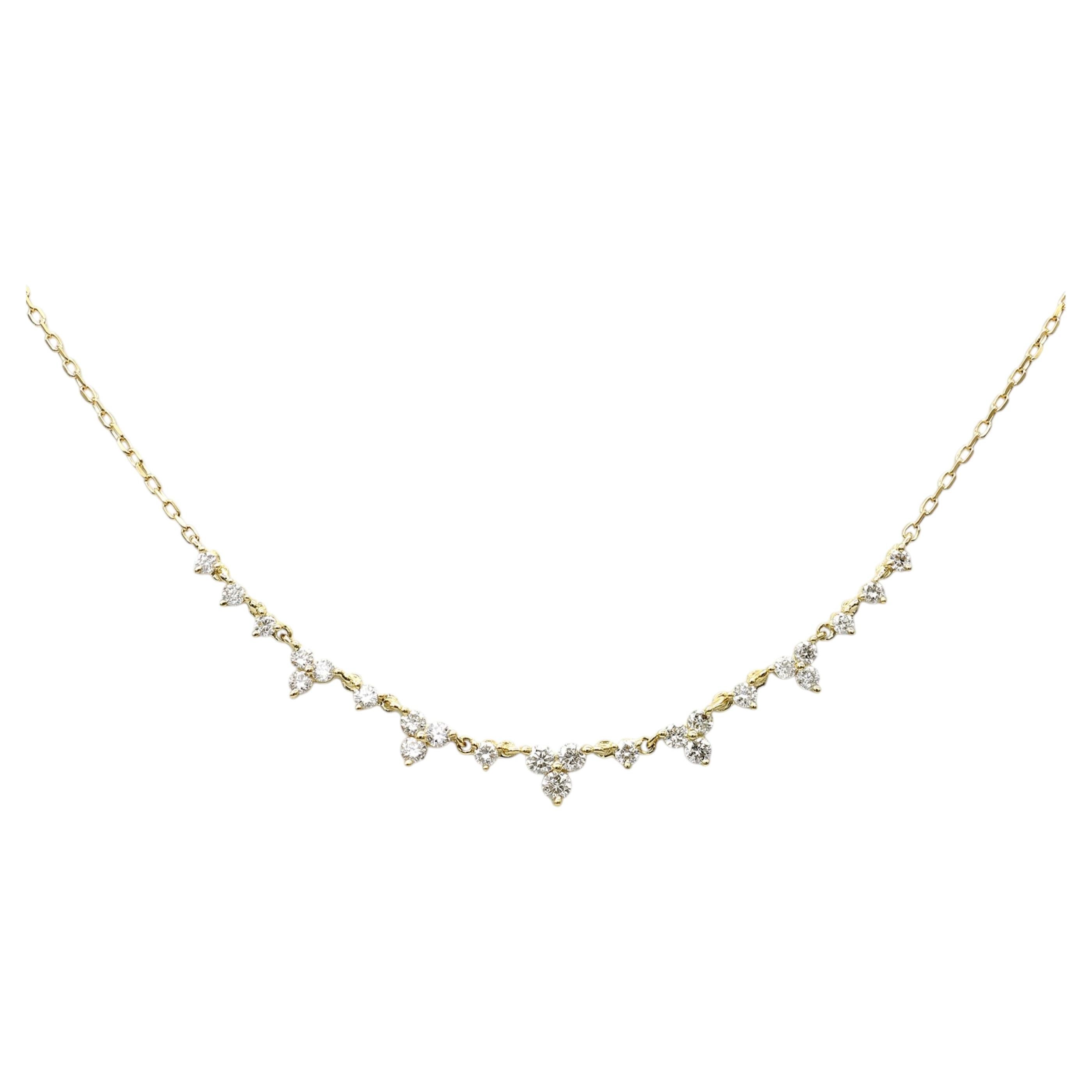Collar de Barras Curvas Graduadas de Diamantes en Oro Amarillo de 14 KT