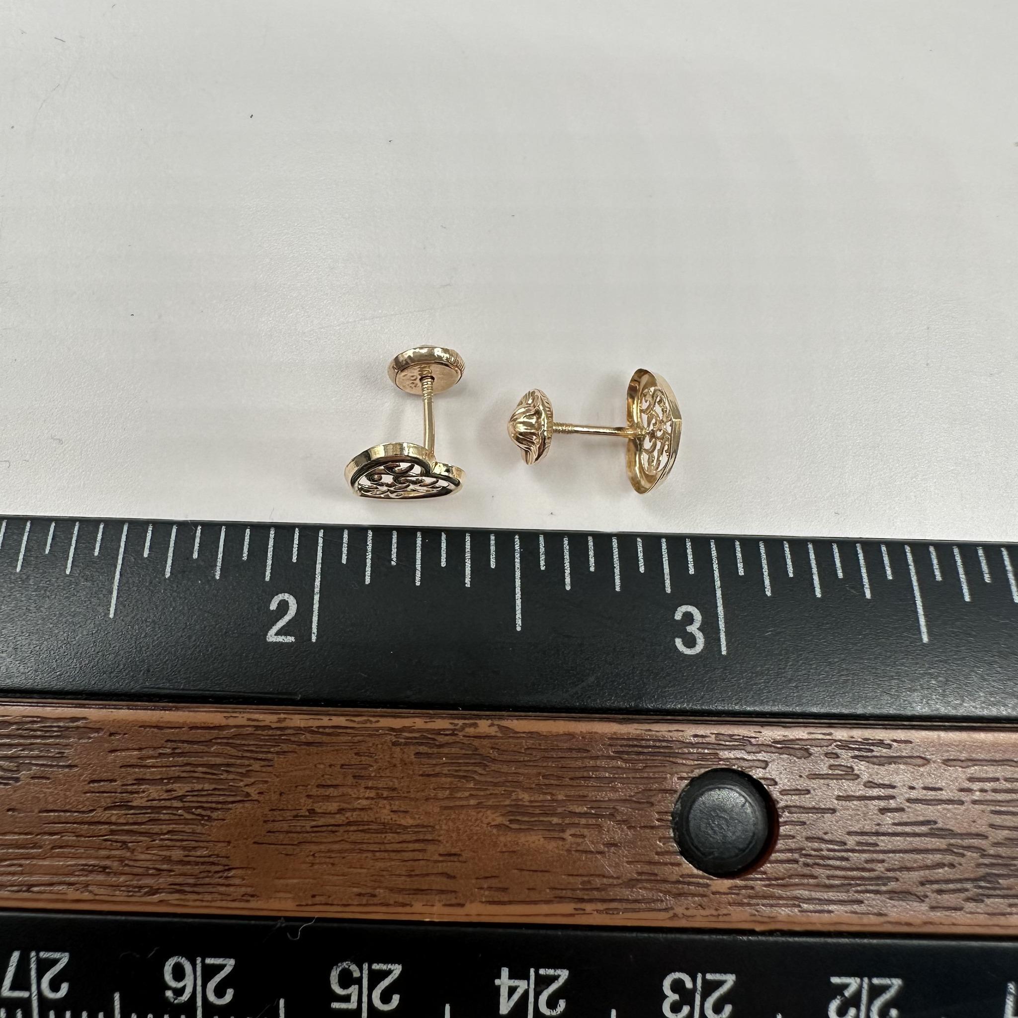 Orecchini a cuore in oro giallo 14kt per bambini - Dorso filettato, 0,4 g, nuovi in vendita 1