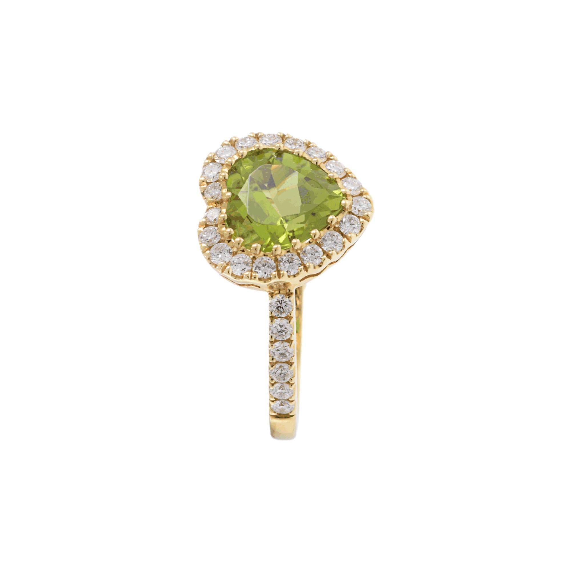 14KT Herzförmiger Peridot- und Diamantring aus Gelbgold im Angebot 1