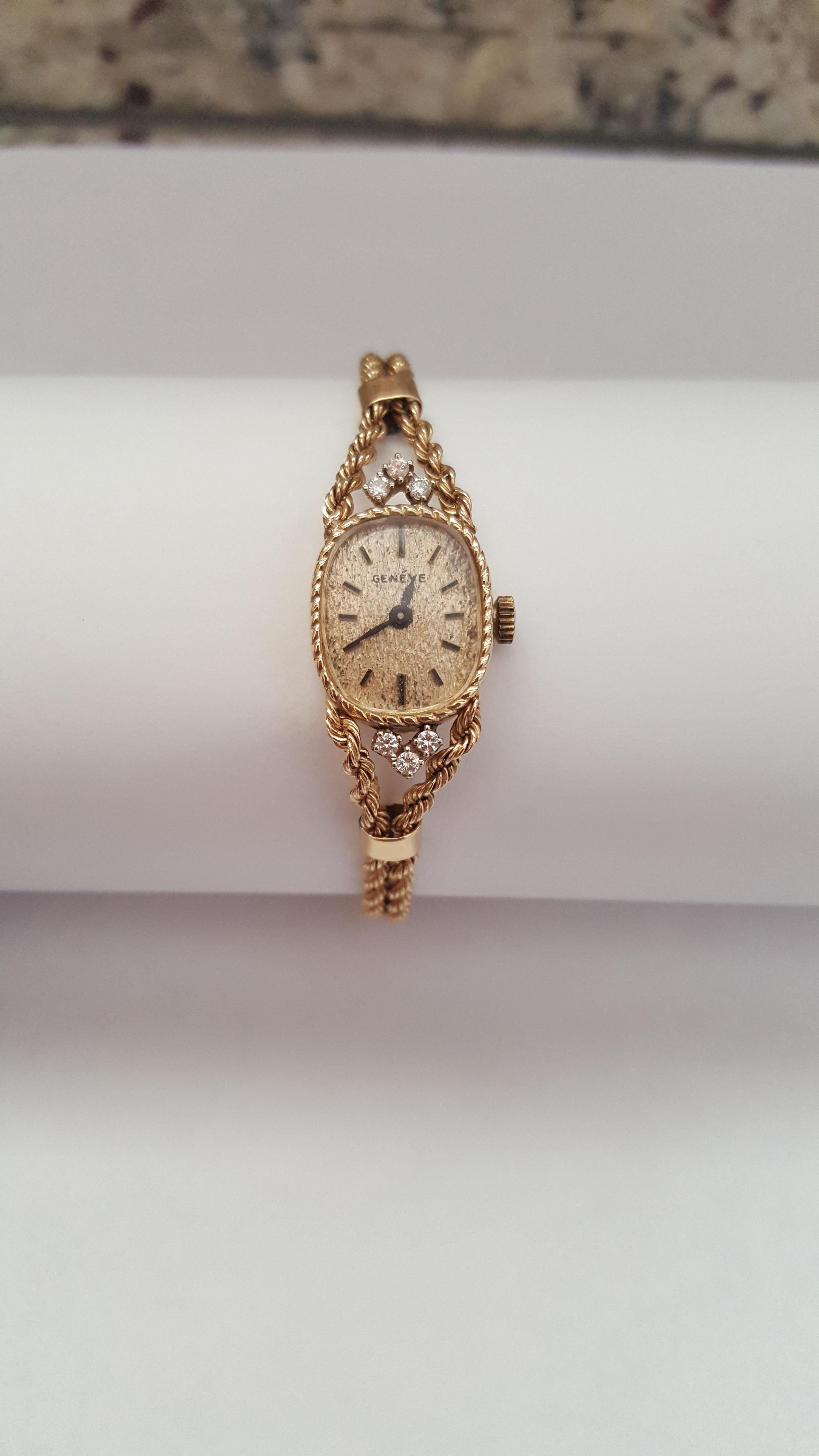 14kt Yellow Gold Ladies Geneve Watch, Rope, Working, 6 Diamonds .15cttw, 10.8 gr In Good Condition In Rancho Santa Fe, CA