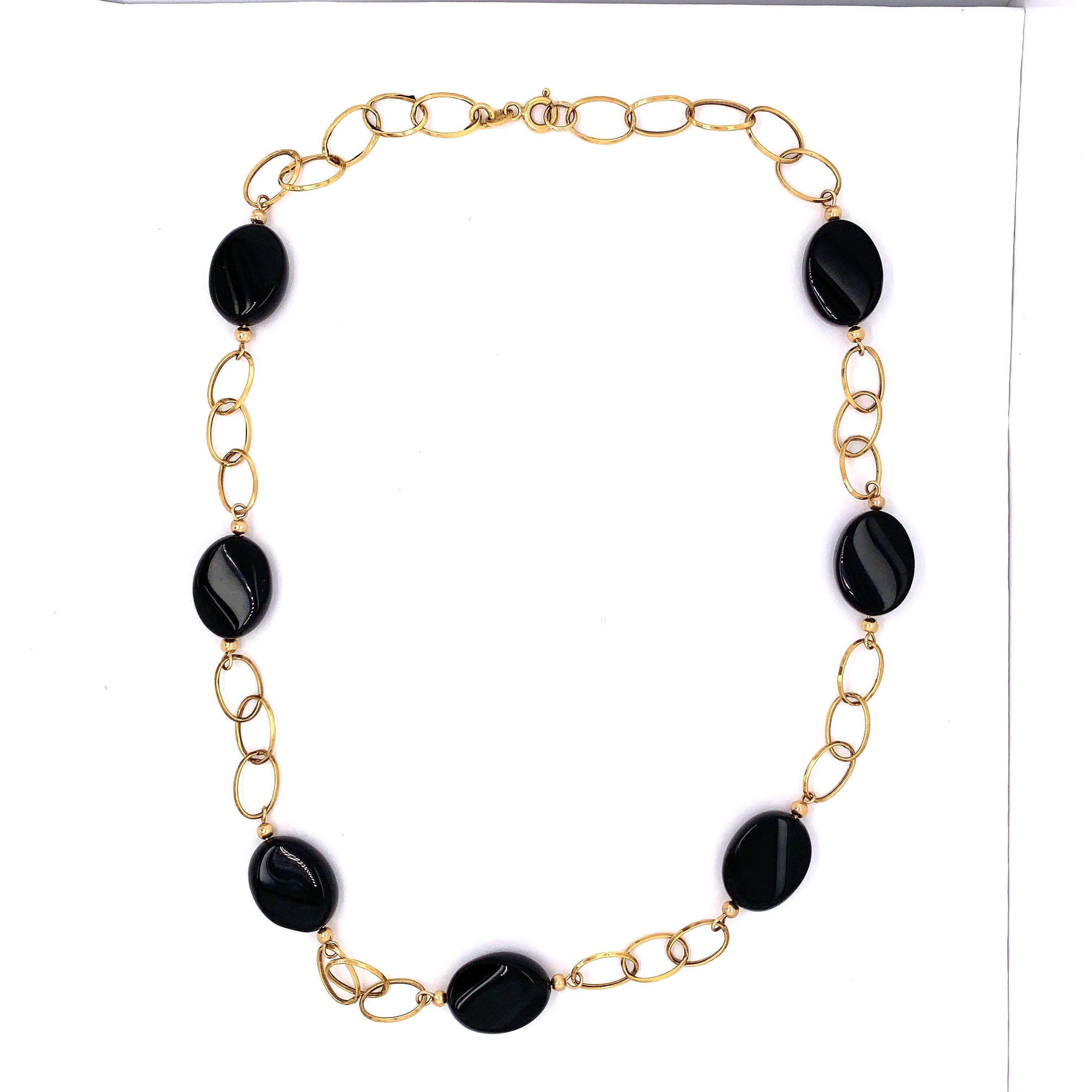 14 Karat Yellow Gold Link Necklace with Ebony Stones 21.2 Grams Total For Sale 1