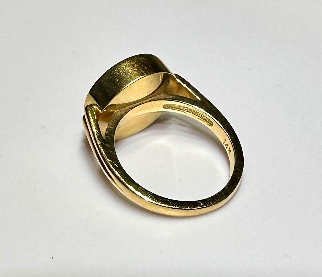 14kt Yellow Gold Moon Ring with Diamonds In Good Condition For Sale In Coupeville, WA