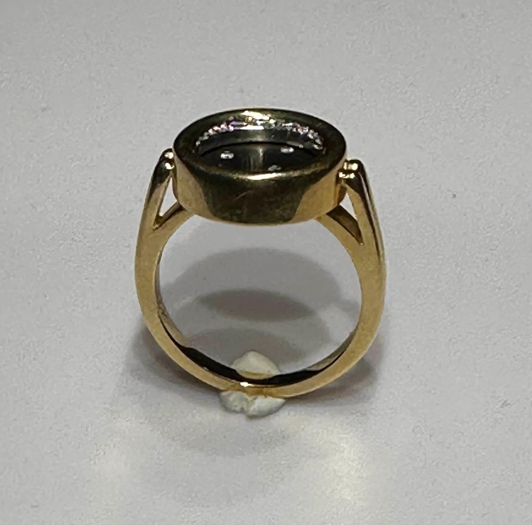 14kt Yellow Gold Moon Ring with Diamonds For Sale 3