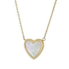 14KT Yellow Gold Mother of Pearl Heart Pendant with Chain