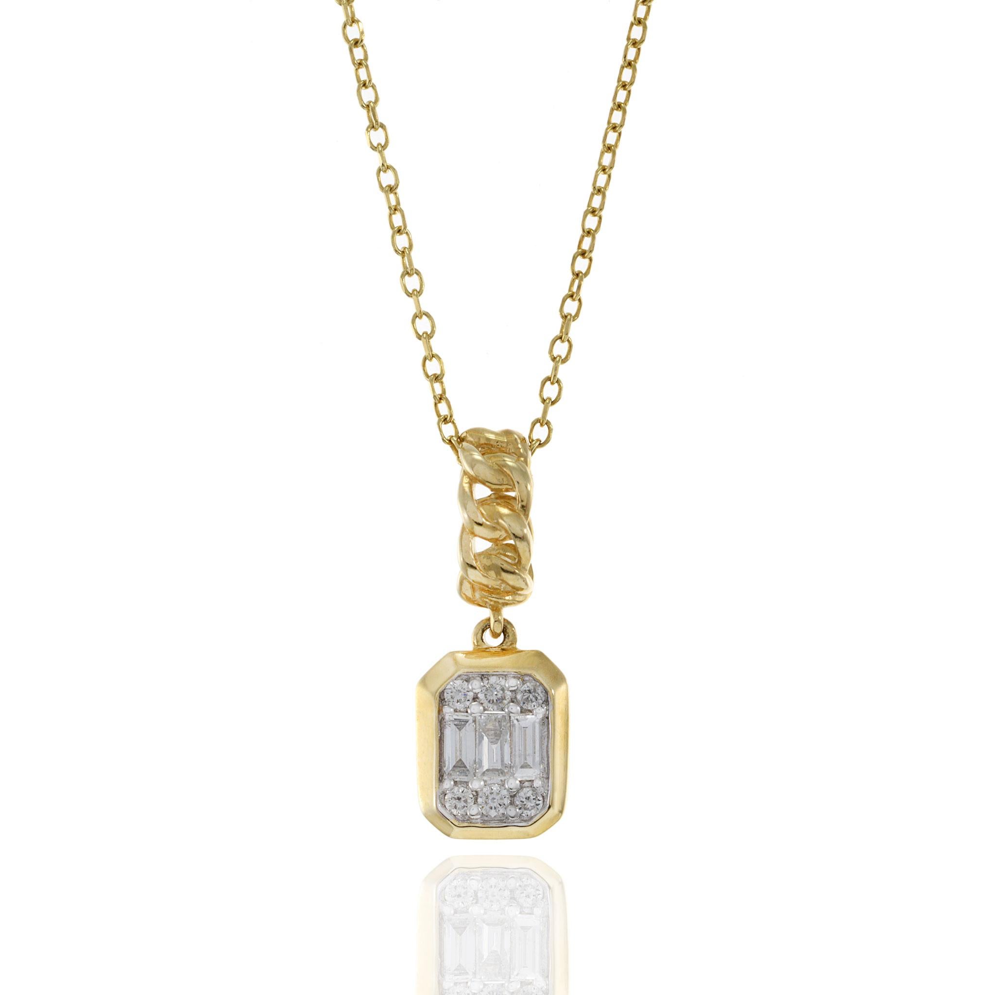 Moderne Pendentif à maillons cubains en or jaune 14KT avec diamants multi-tailles en vente