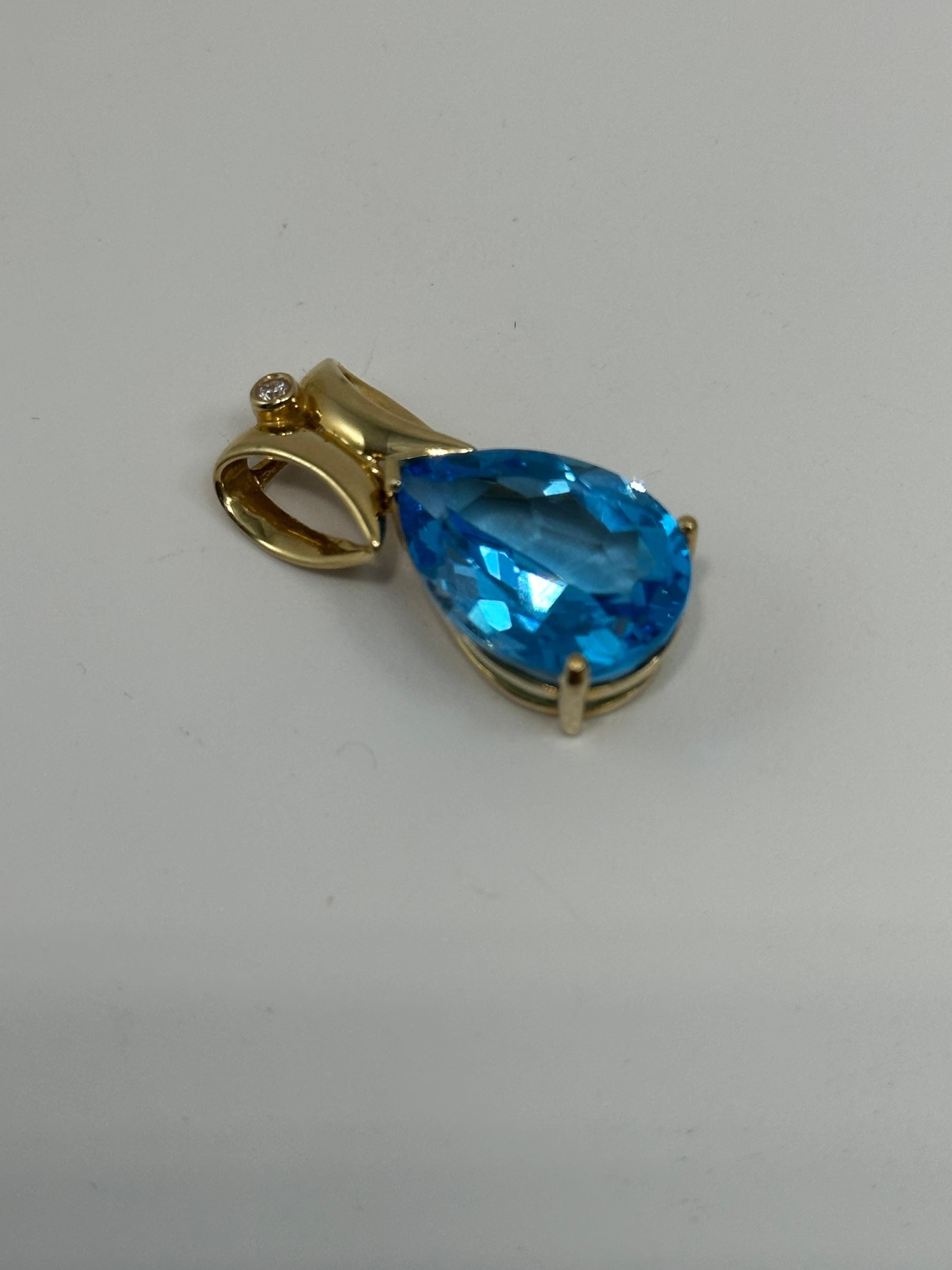 14kt Yellow Gold Pear Shape London Blue Topaz 2mm Diamond 1 1/4