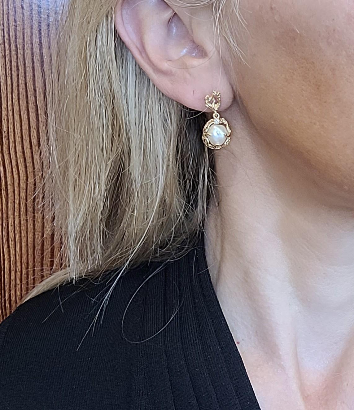 14kt Yellow Gold Pearl Diamond Gold Nugget Screw Back Earrings, .04ct, 6.4 grams For Sale 1