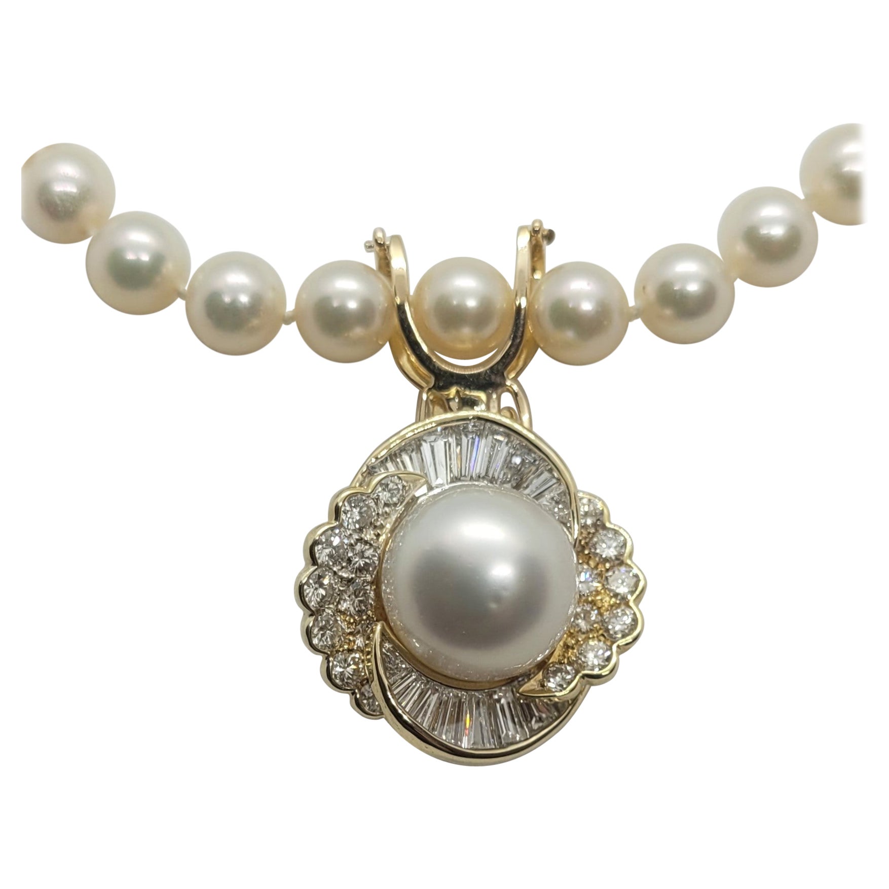 Colgante de oro amarillo de 14 quilates con diamantes, perla blanca de 12,3 mm, 1,78 ctw