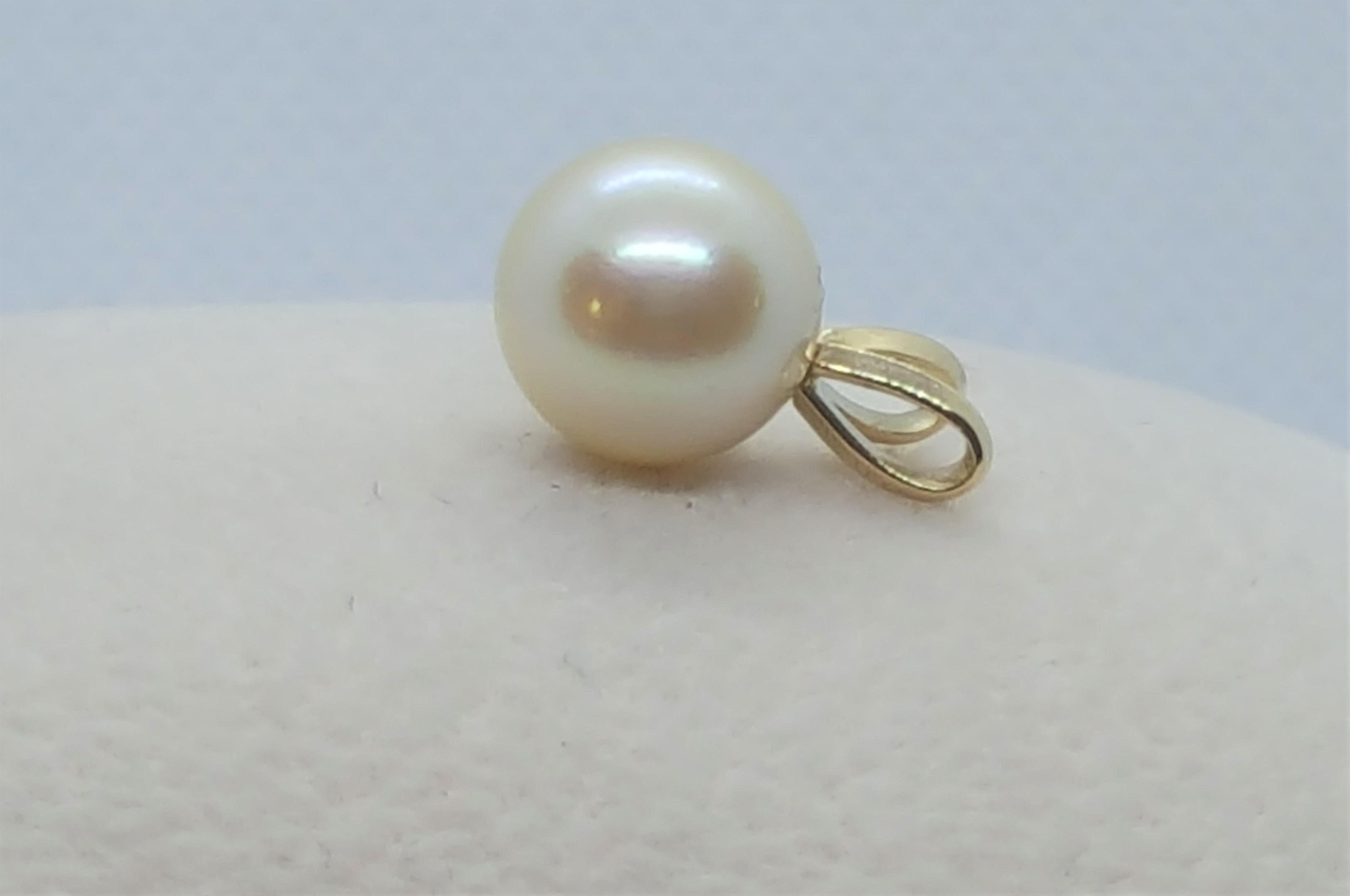 pearl necklace caratlane