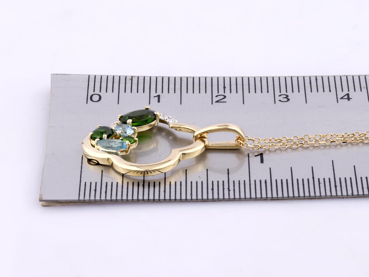 Pendentif Quatrefoil en or jaune 14KT avec grappe de pierres mélangées Pour femmes en vente