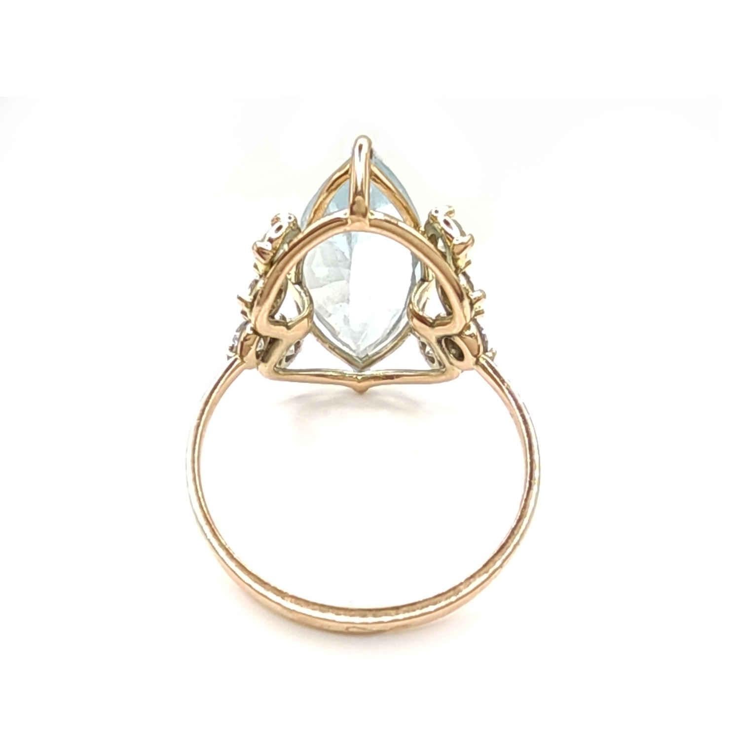 Certified Aquamarine Diamond Cocktail Ring in 14K Gold - Resizable, Perfect Gift For Sale 3