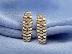 14KT Yellow Gold Round Chevron Diamond Openwork Stud Earrings