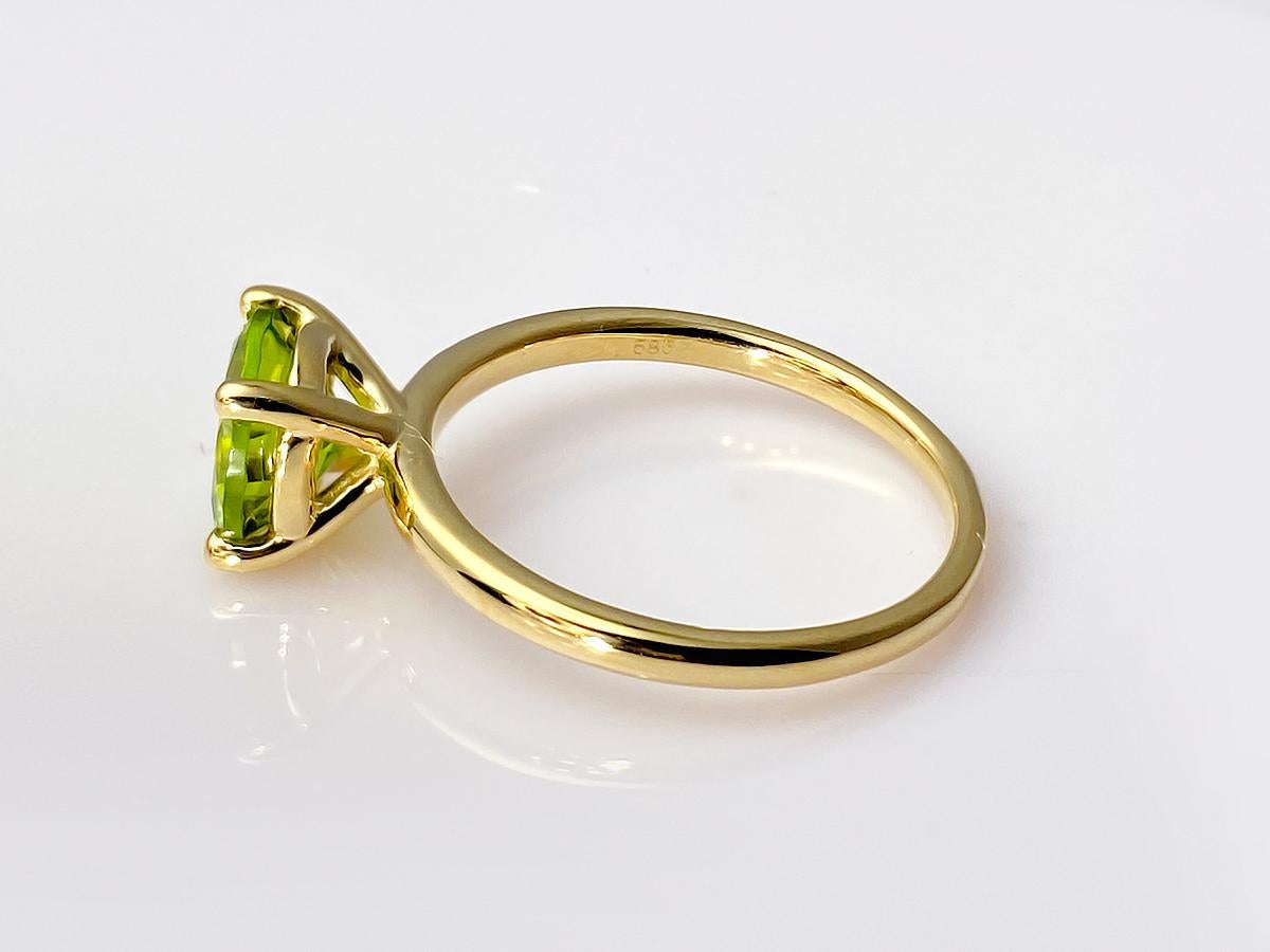 14KT Gelbgold Rund Peridot Solitär Ring Damen im Angebot