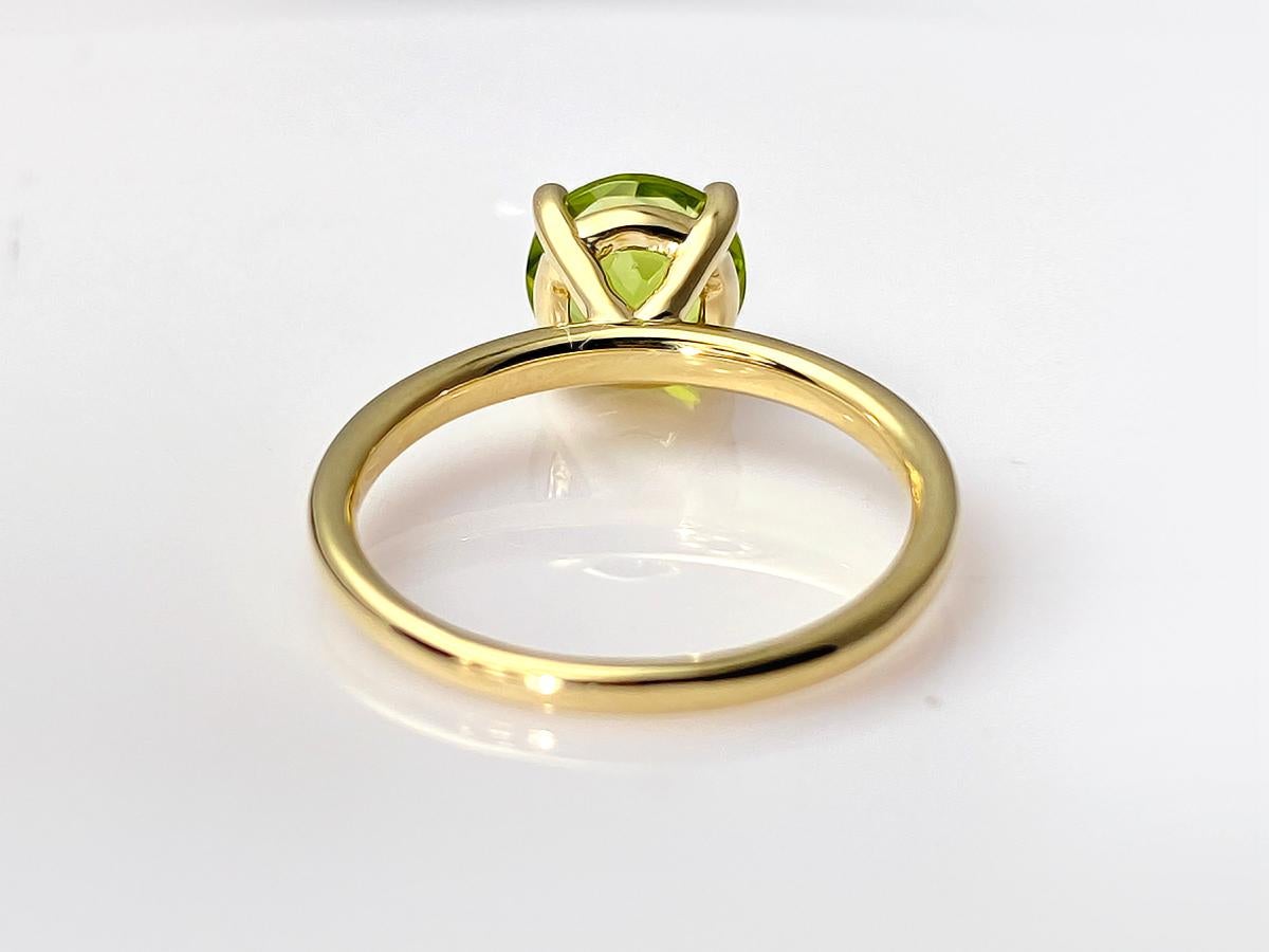 14KT Gelbgold Rund Peridot Solitär Ring im Angebot 1