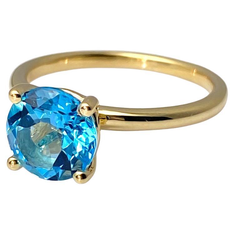 14KT Yellow Gold Round Swiss Blue Topaz Solitaire Ring