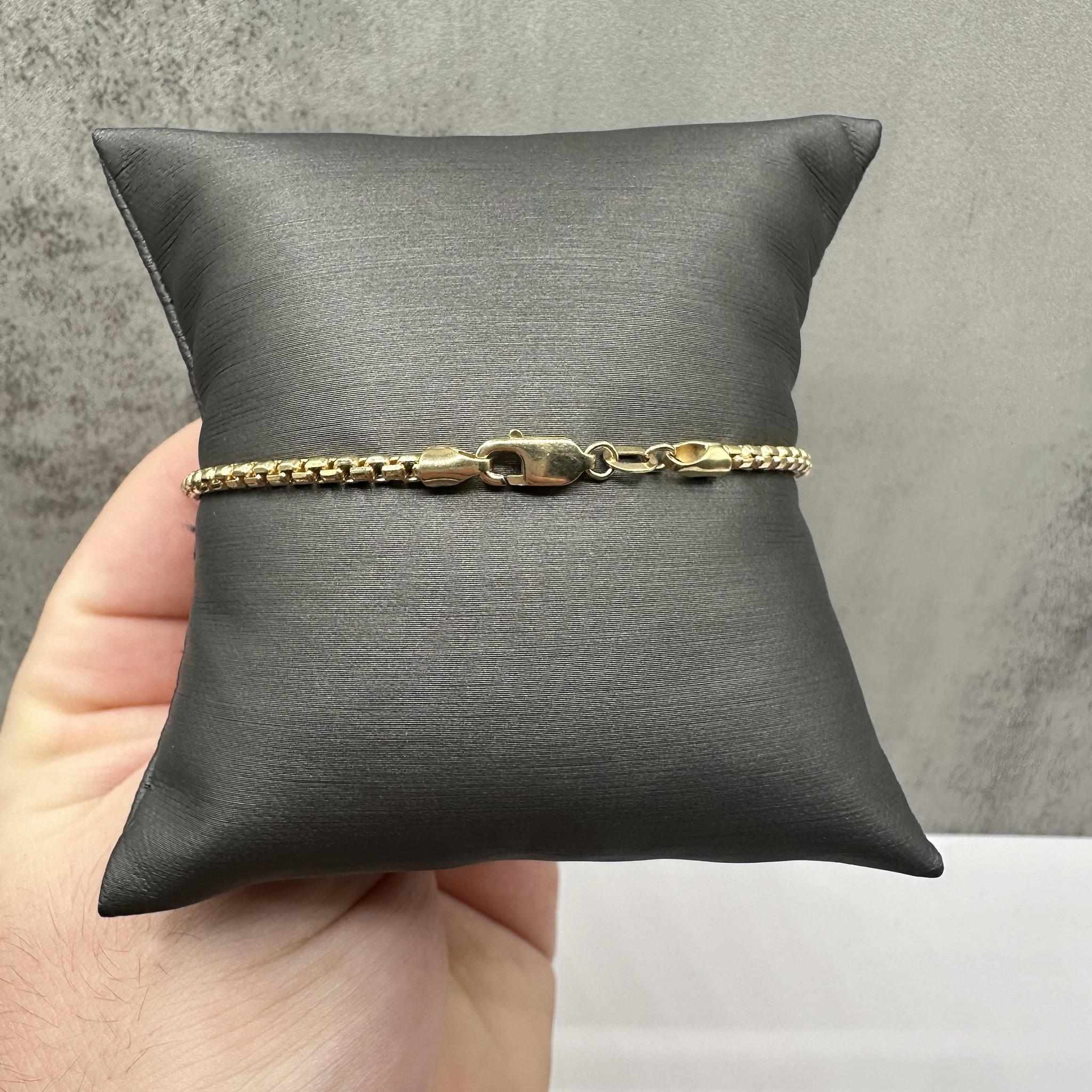 Pulsera de cadena de caja redondeada de oro amarillo de 14 kt - 7,75 pulg., 2,4 mm, 2,93 g, Nuevo en Nuevo estado para la venta en West Hempstead, NY