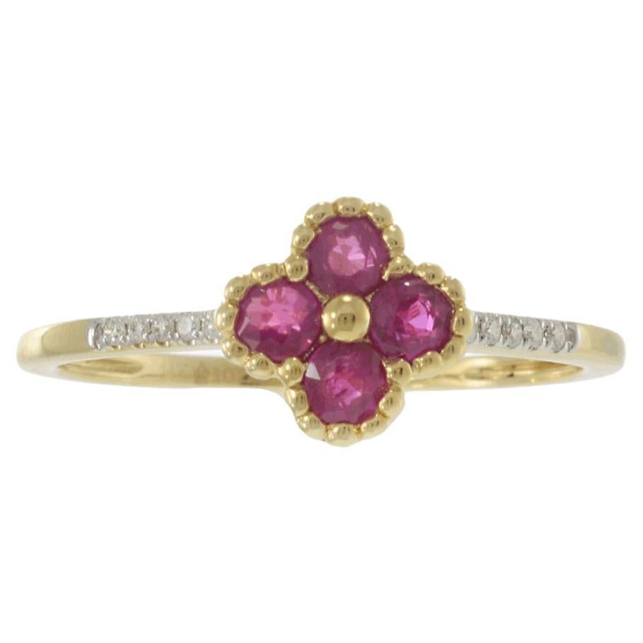 14KT Yellow Gold Ruby Clover Flower and Diamond Accent Ring For Sale