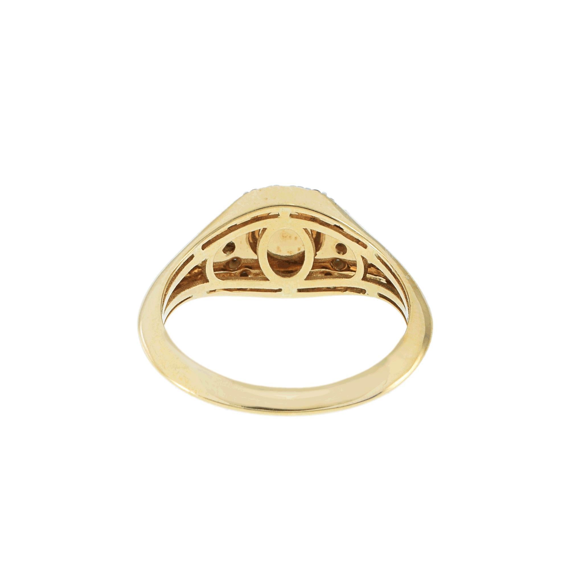 Bague signet en or jaune 14 carats et diamants Neuf - En vente à New York, NY