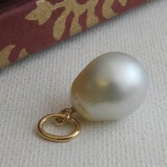 14kt Yellow Gold South Sea Pearl Pendant