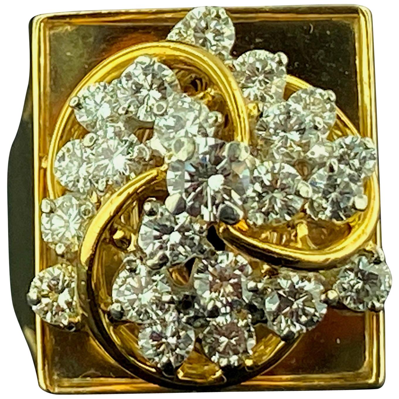14 Karat Yellow Gold Square Ring with Diamond Cluster Center