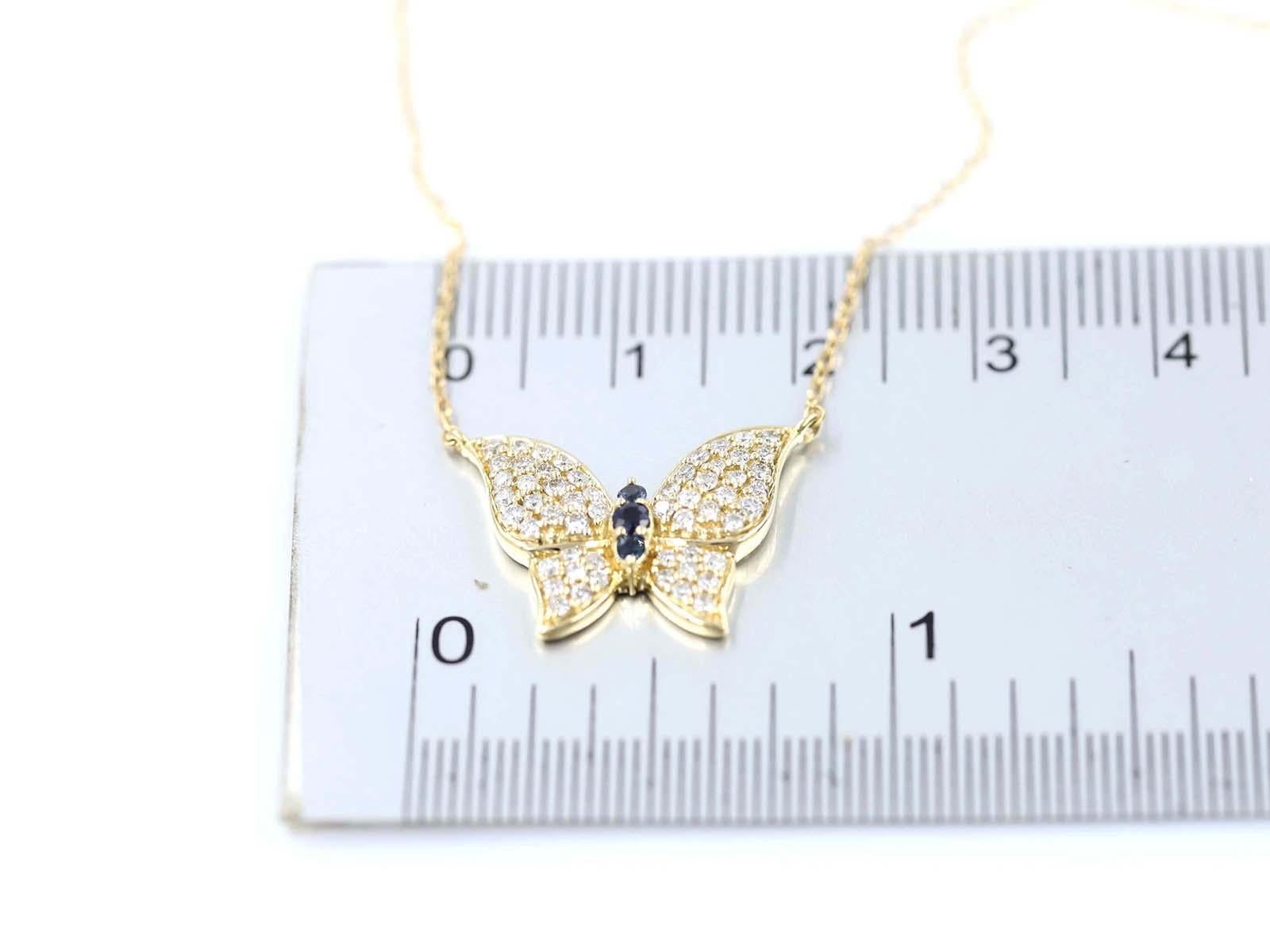 Collier papillon en or jaune 14KT, saphir bleu et diamant blanc en vente 2