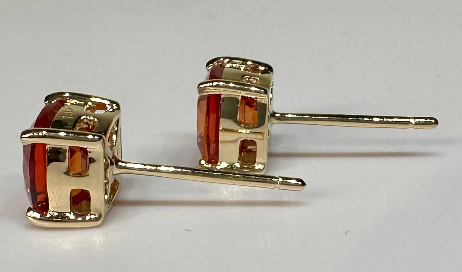 Women's or Men's 14kt Yellow Gold Stud Earrings with Orange Sapphires For Sale