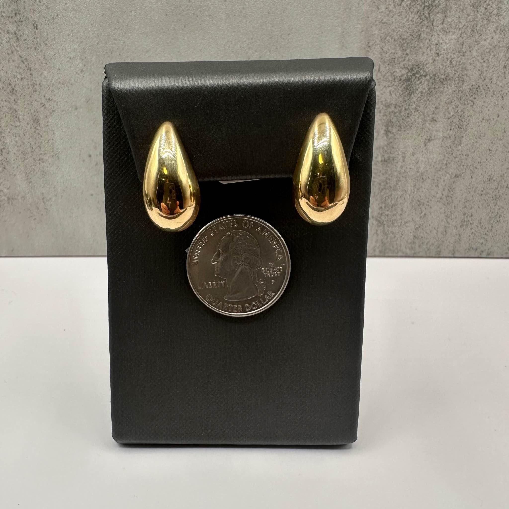 Pendientes de lágrima de oro amarillo de 14 kt - 2,1 gramos, huecos, nuevos en Nuevo estado para la venta en West Hempstead, NY