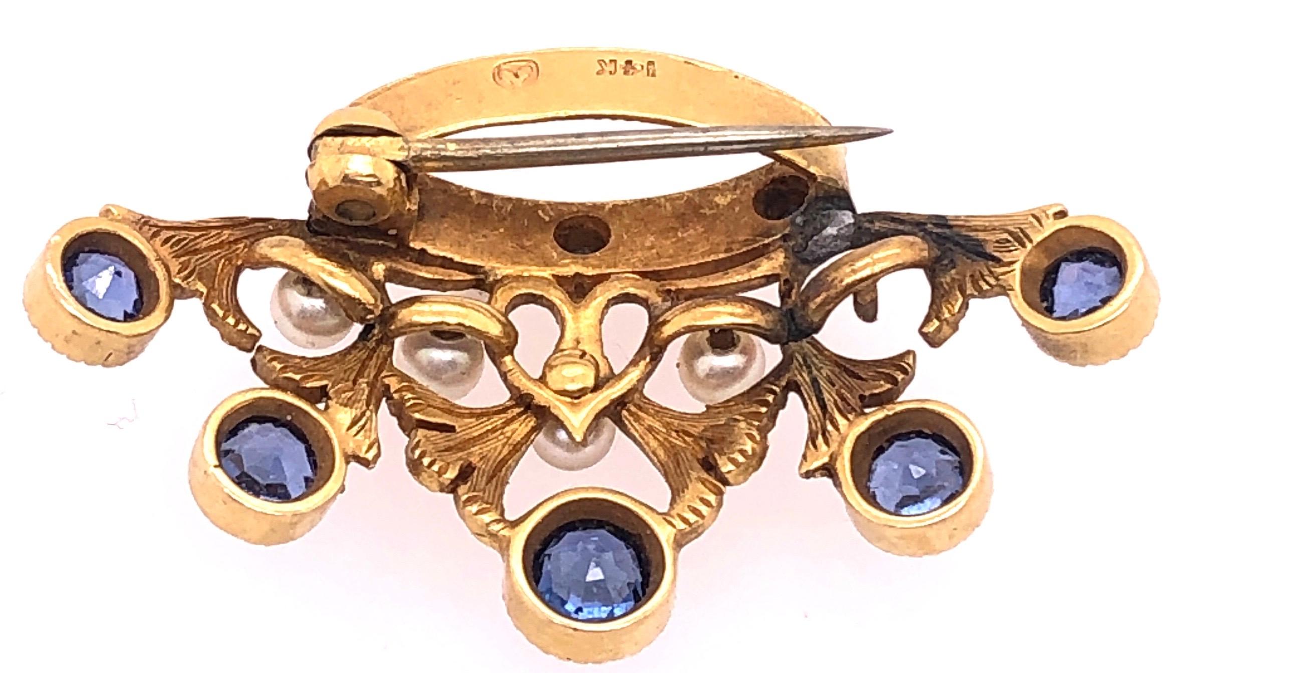 Broche ou épingle en forme de couronne diadème en or jaune 14 carats, perles et saphir Bon état - En vente à Stamford, CT