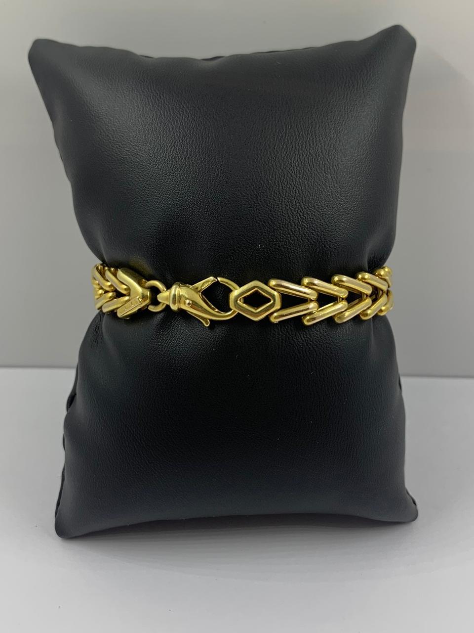 14kt yellow Gold V-link bracelet - 6.5 inches - 14.3 grams