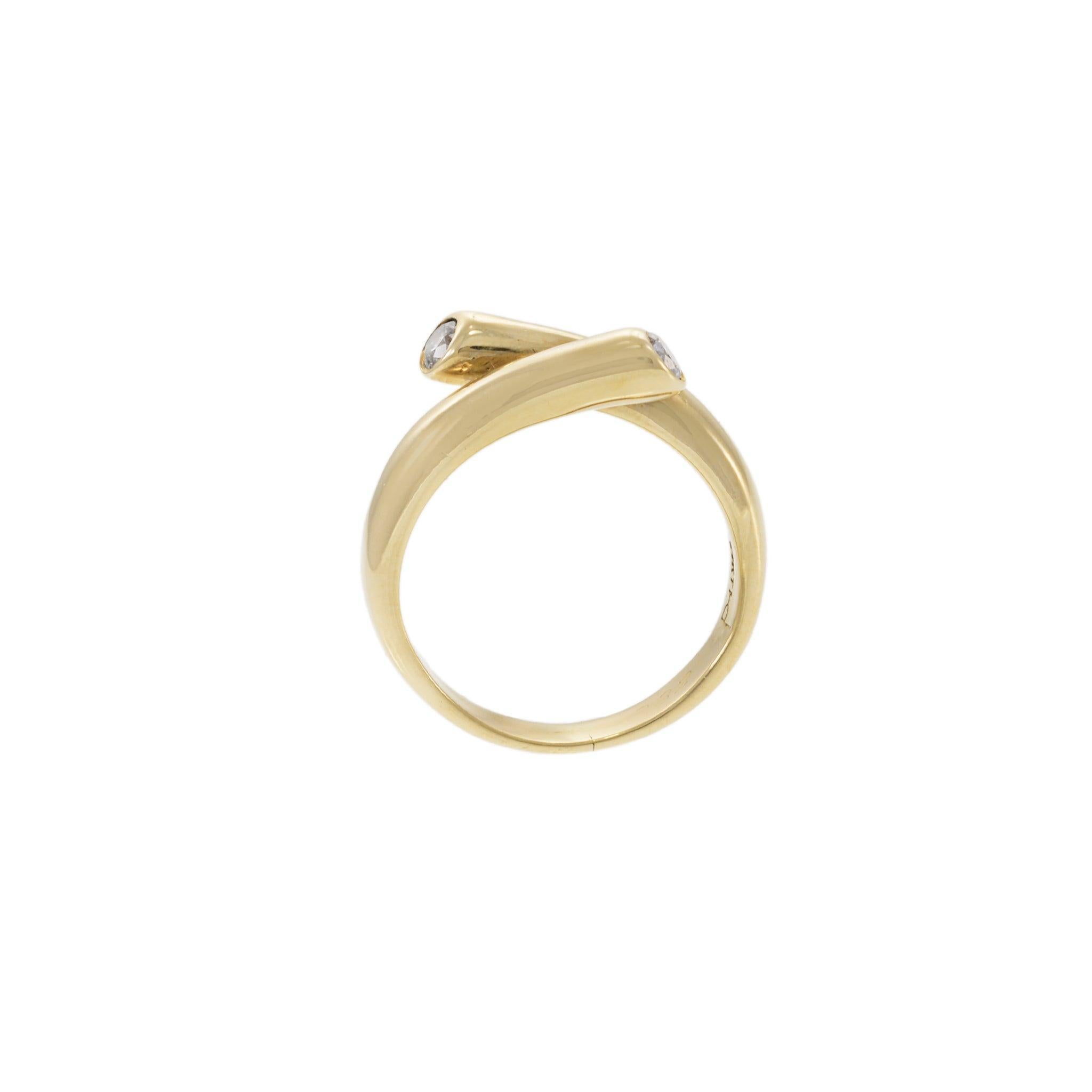 14KT Yellow Gold Wrap Ring with Round Diamond Accents In Good Condition For Sale In New York, NY