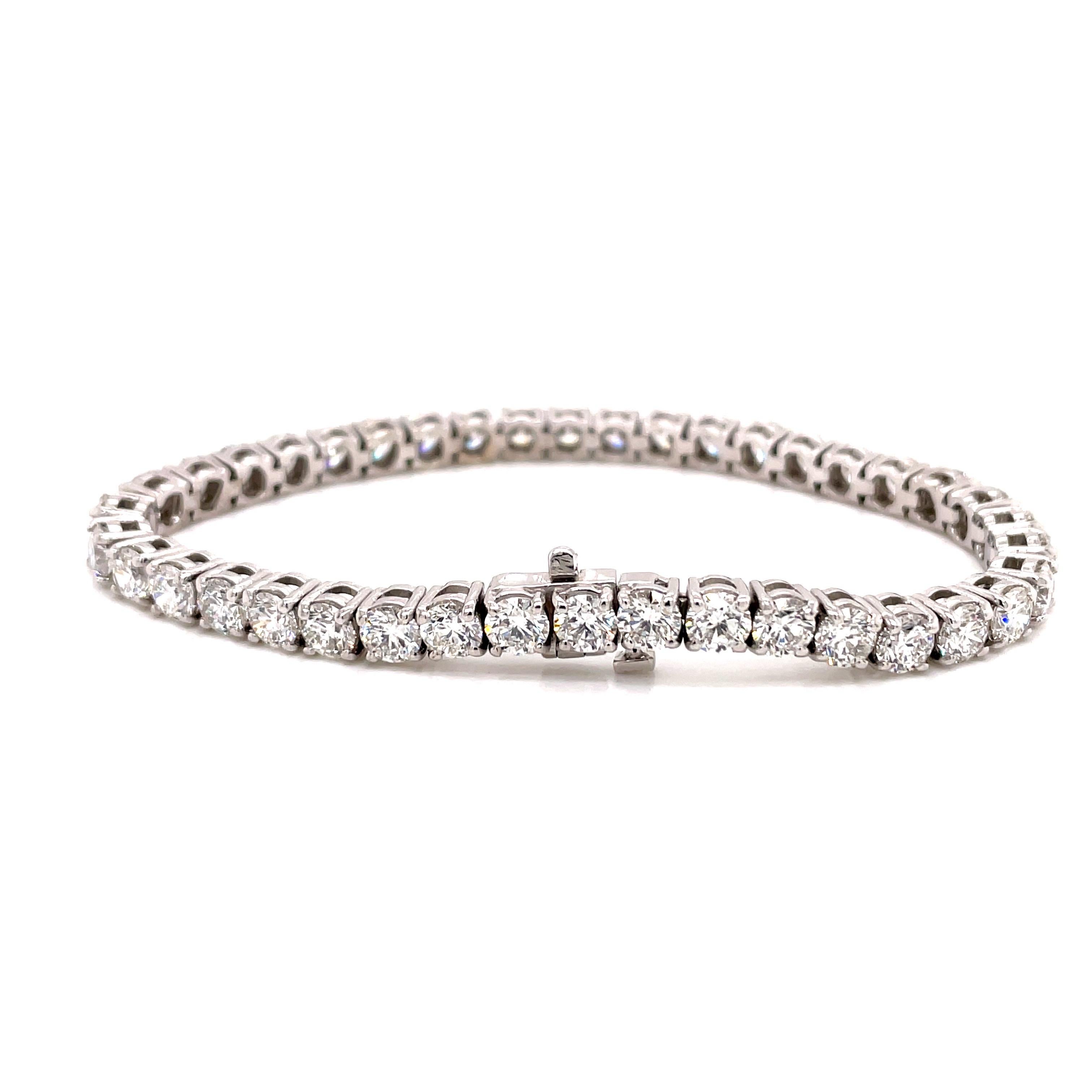Taille ronde Bracelet tennis avec 14 carats de diamants 13,27 carats certifié GIA en vente