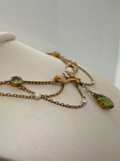 14 Karat Yellow Gold Authentic Nouveau Necklace