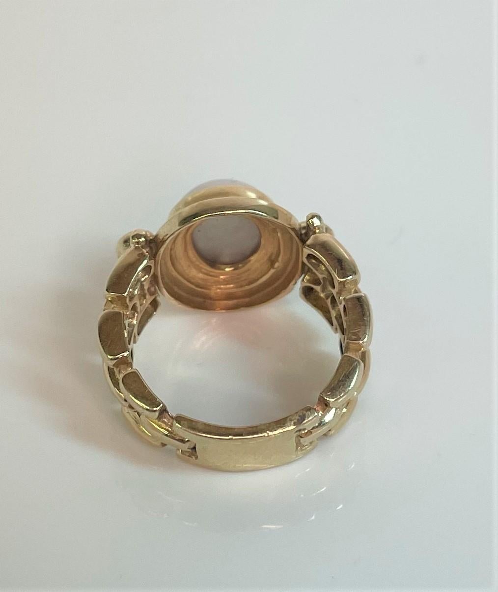 14KY Mabe Perlen- und Smaragd-Ring für Damen oder Herren im Angebot