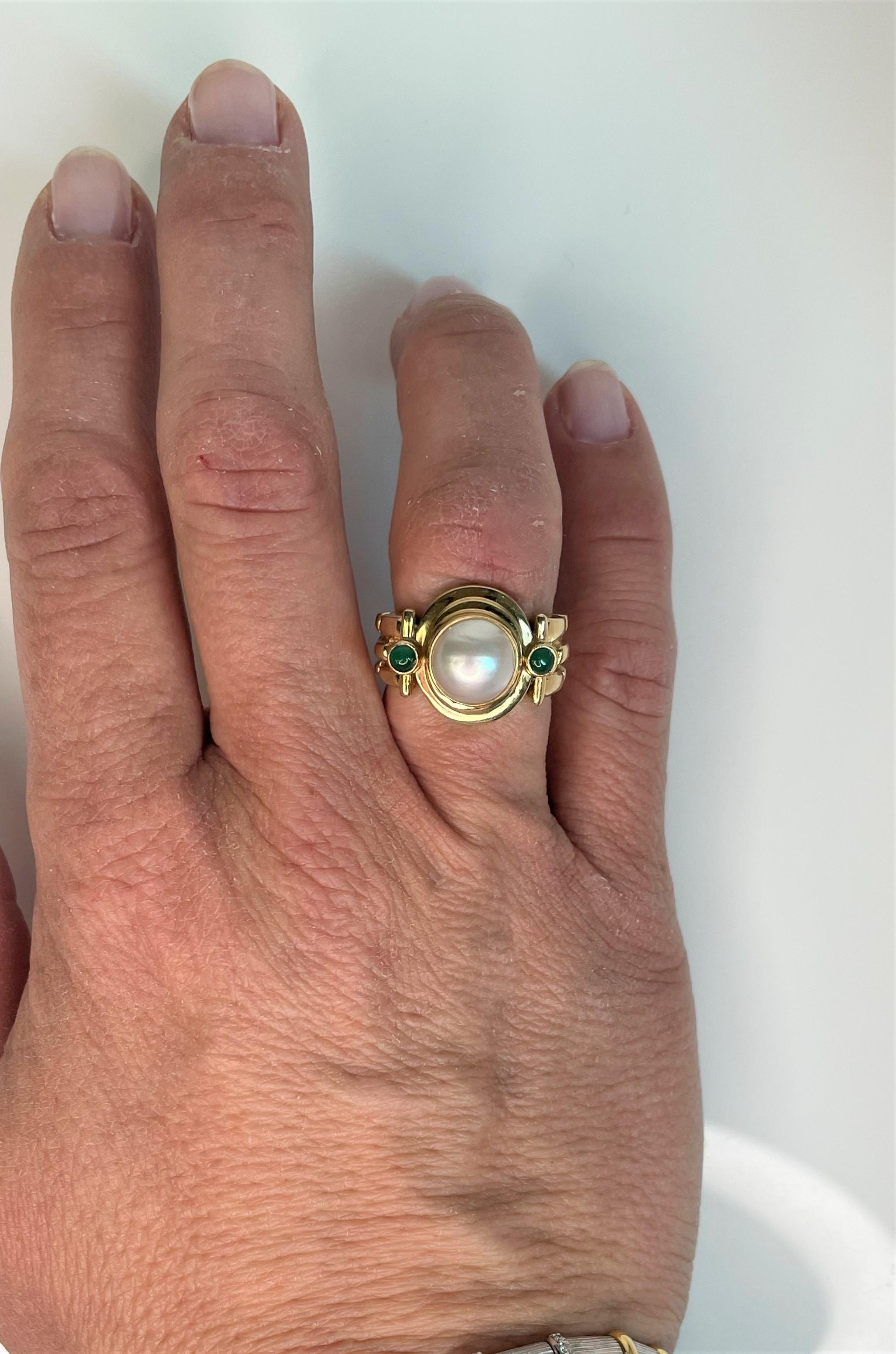 Women's or Men's 14KY Mabe Pearl and Emerald Ring For Sale