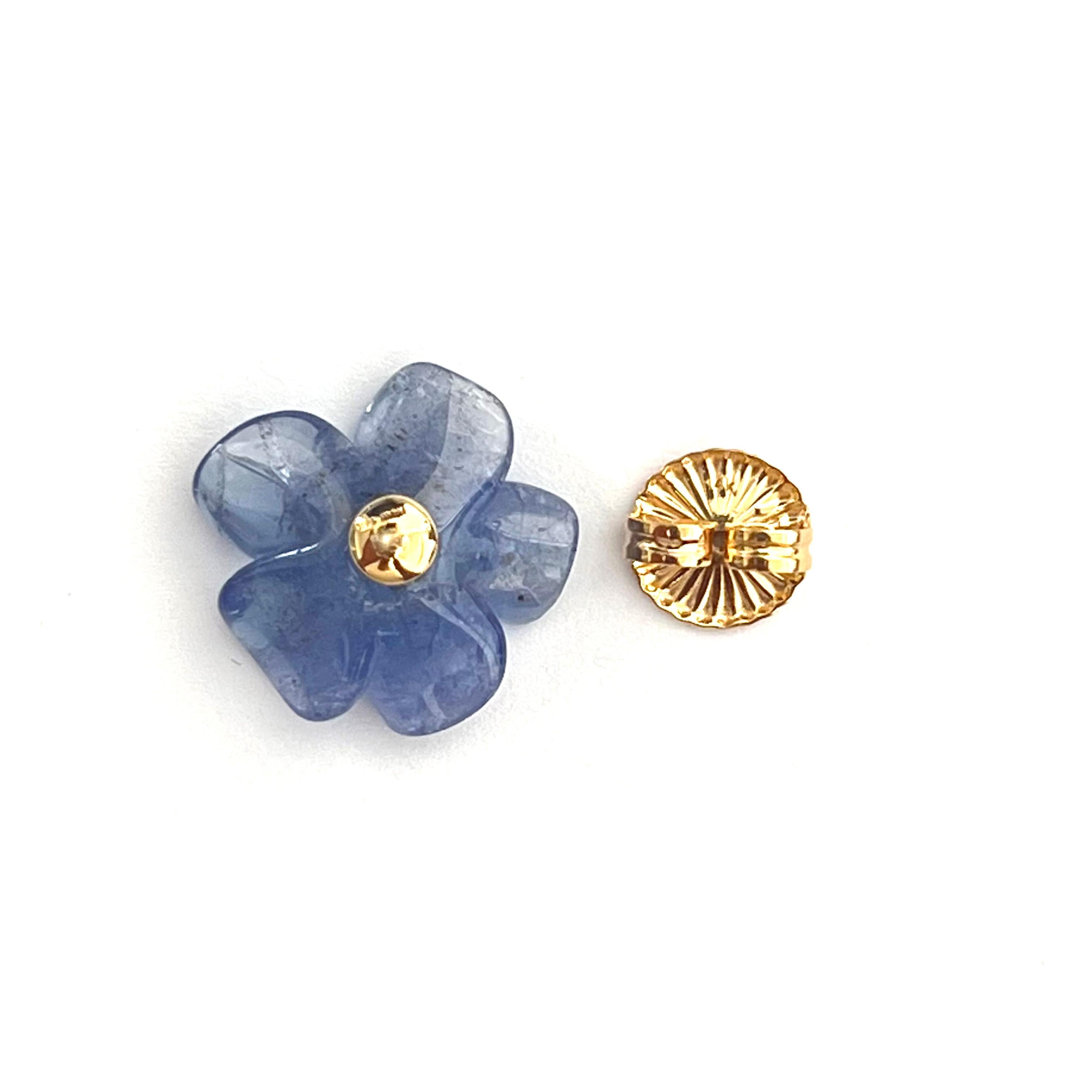 14k Gelbgold geschnitzte Tansanit-Blumen-Ohrstecker Damen im Angebot