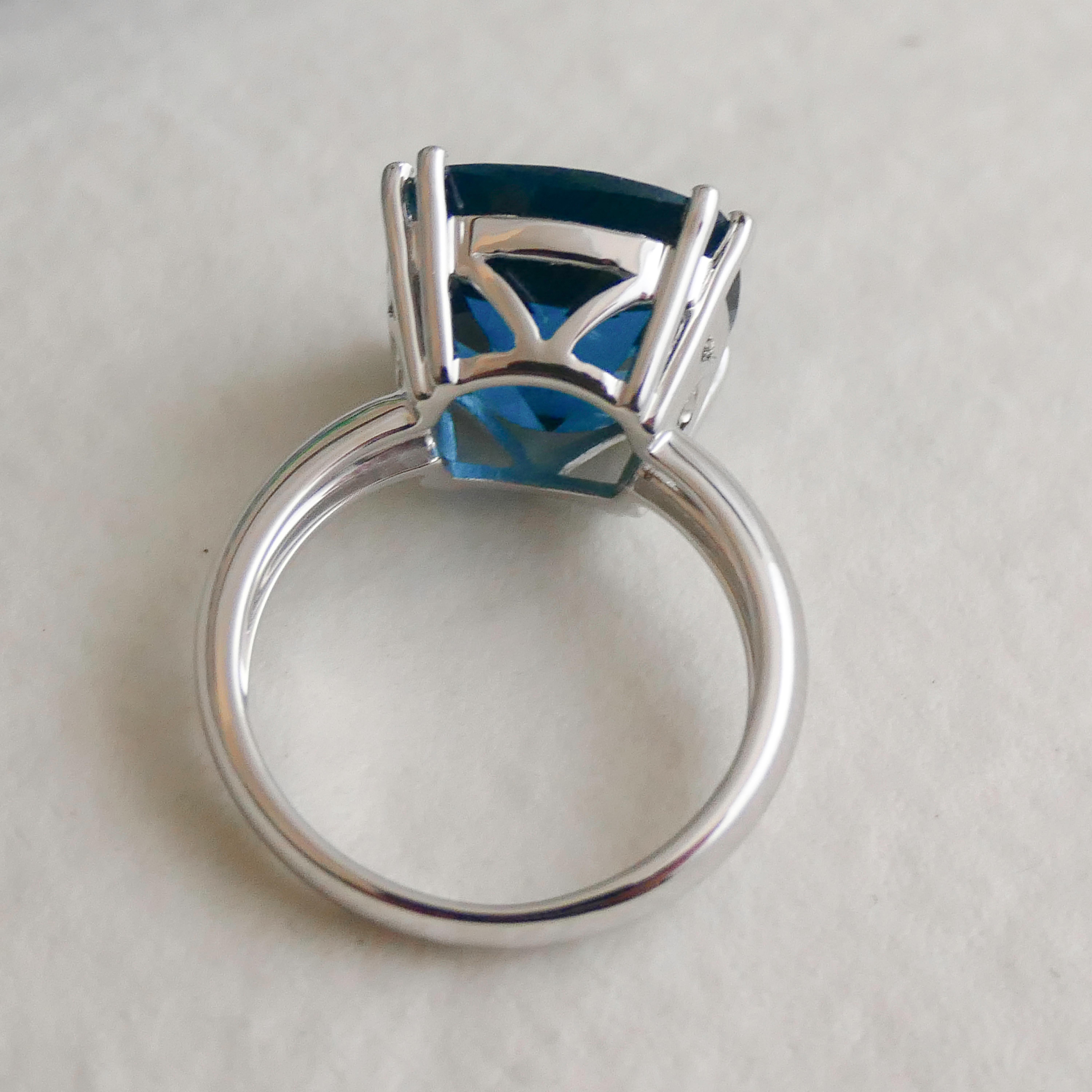 14mm London Blue Topaz Sterling Silver Cocktail Statement Ring For Sale 4