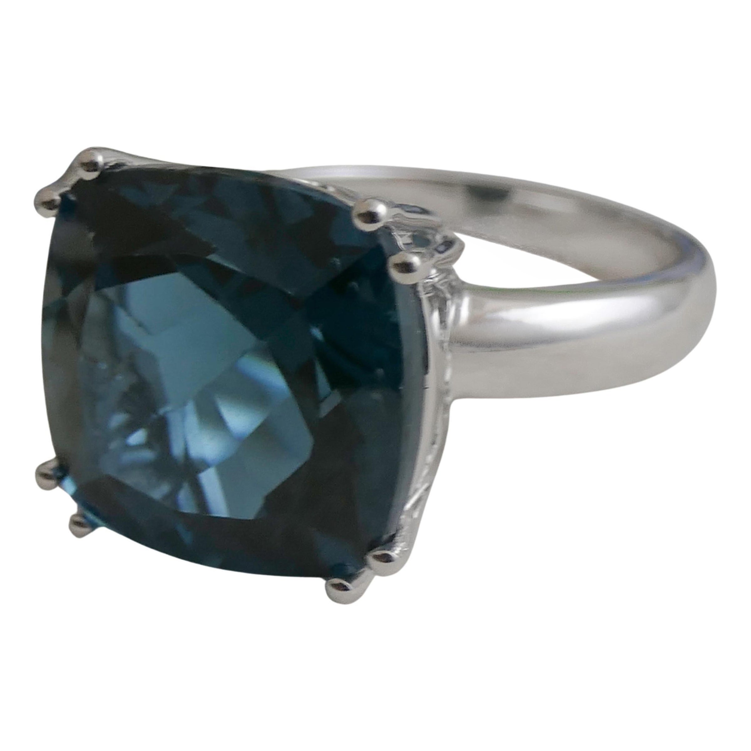 14mm London Blue Topaz Sterling Silver Cocktail Statement Ring - Size 8